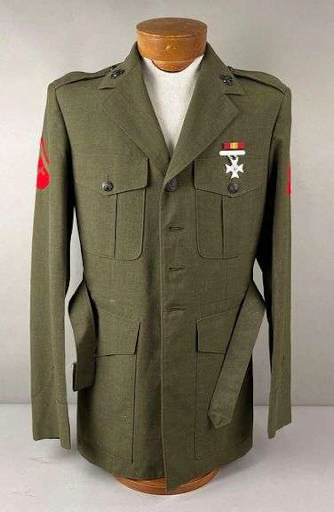 WW2 US Marine Dress Jacket