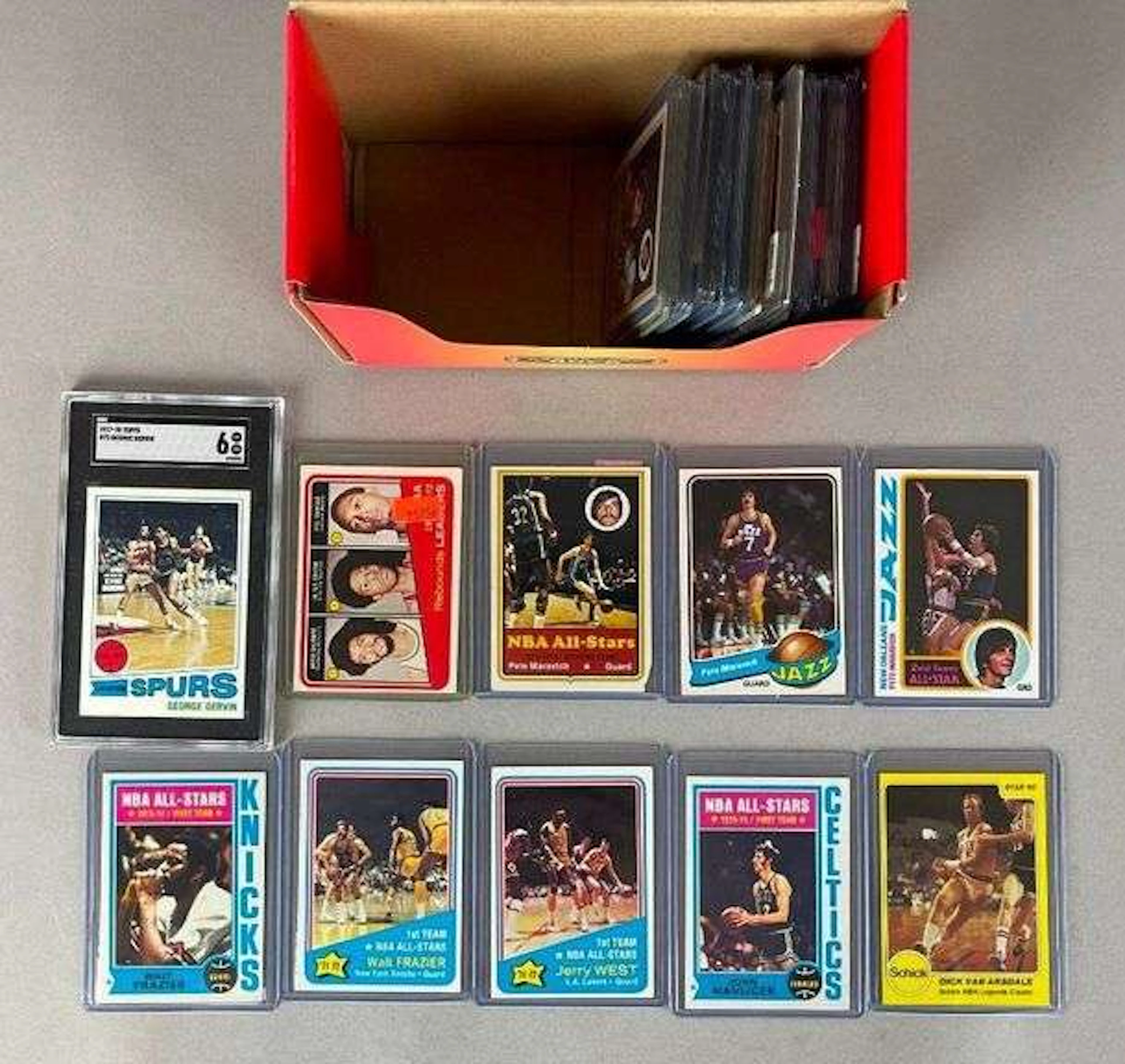 60+ 1971 - 81 Topps Basketball HOF and Star Cards