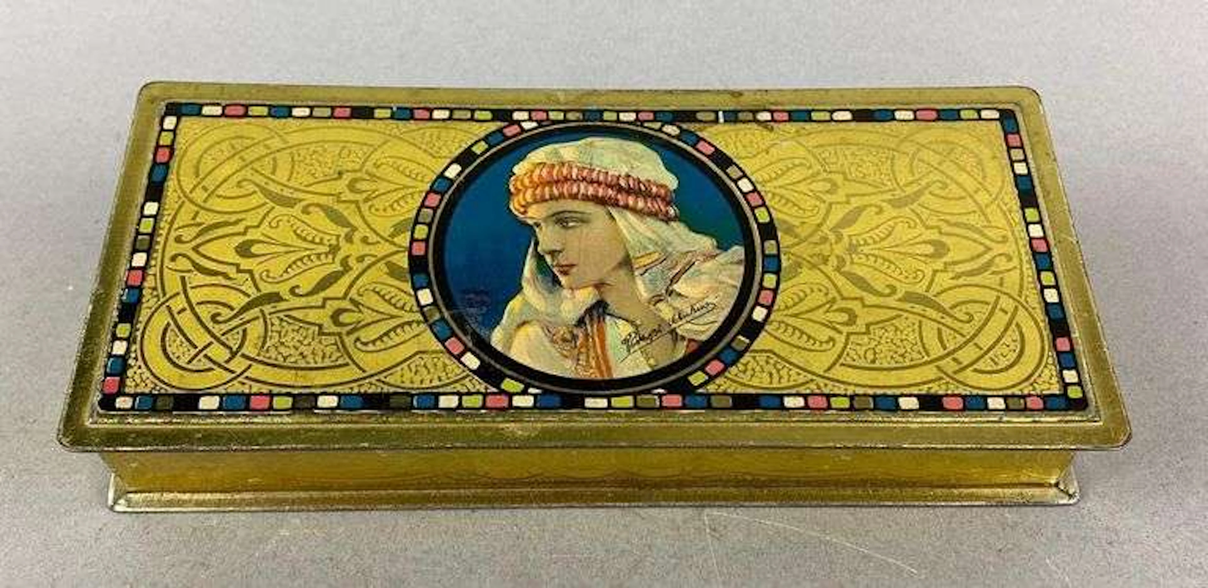 Vintage Rudolph Valentino Tin