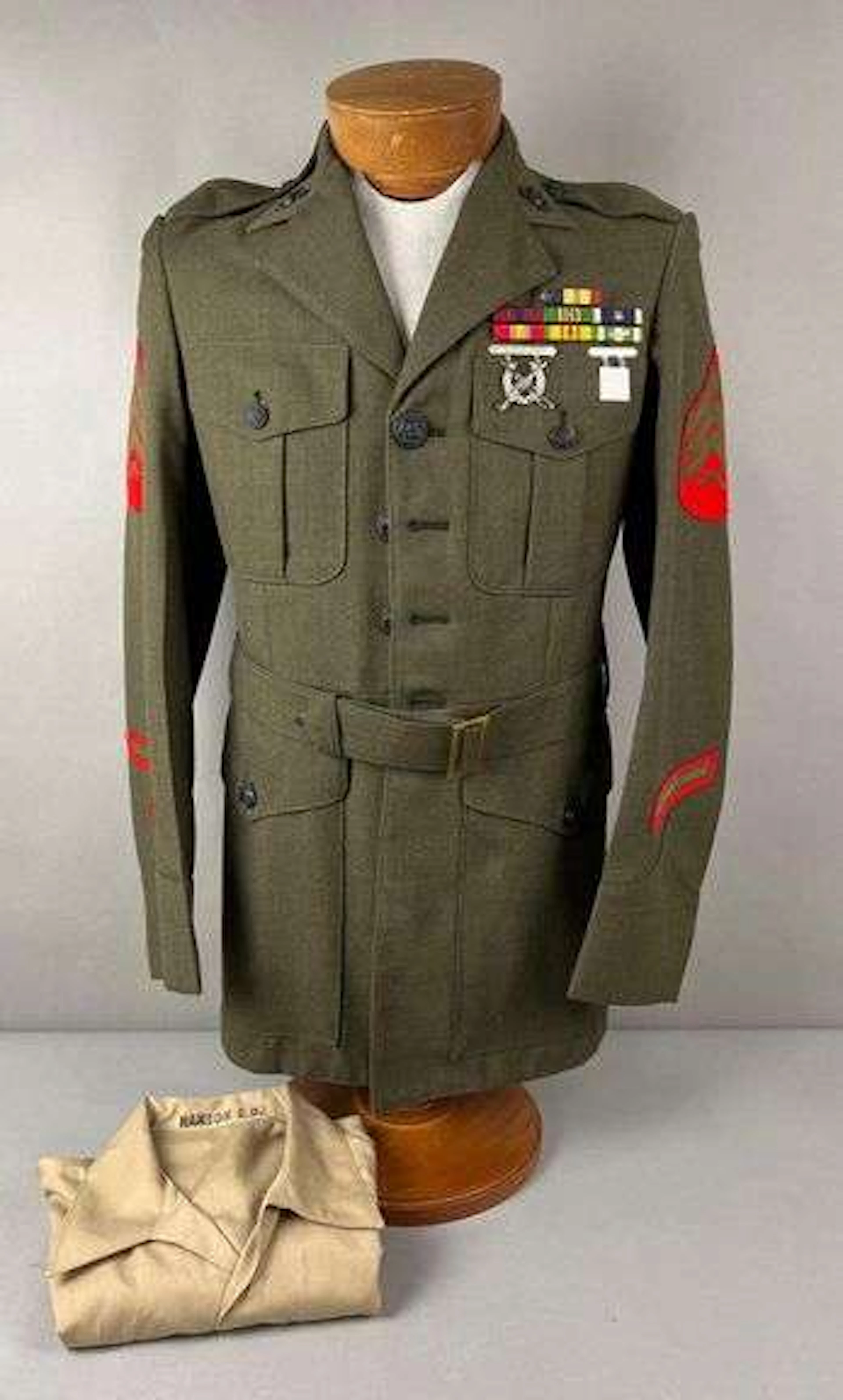 WW2 US Marine Dress Jacket