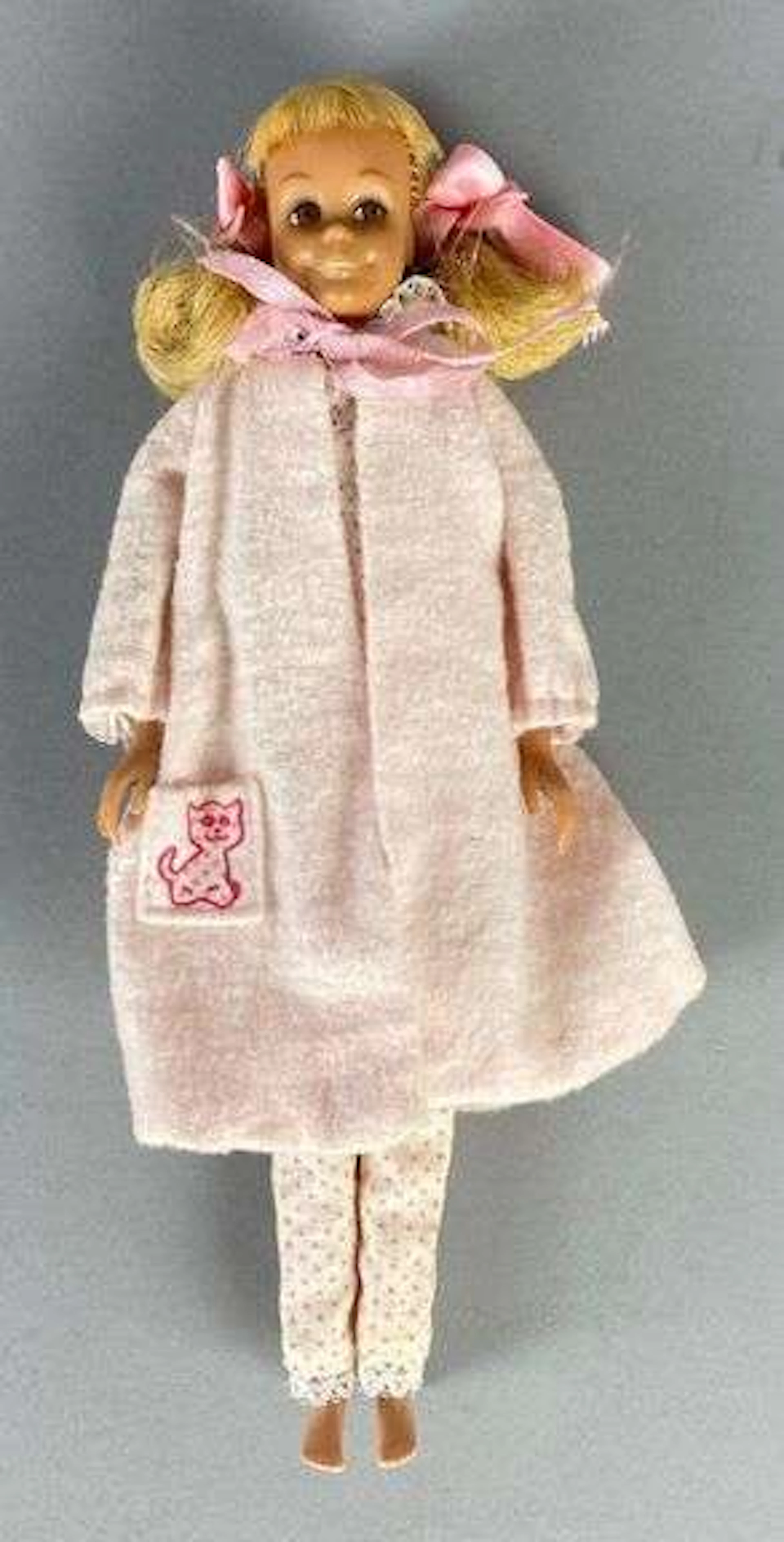 1963 No. 6 Mattel Barbies Little Sister Skipper Blonde Fashion Doll