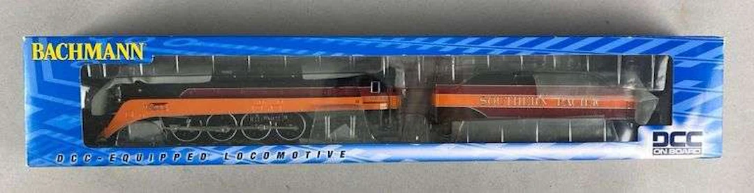 Bachman HO Scale DCC Southern Pacific Steam Locomotive and Tender
