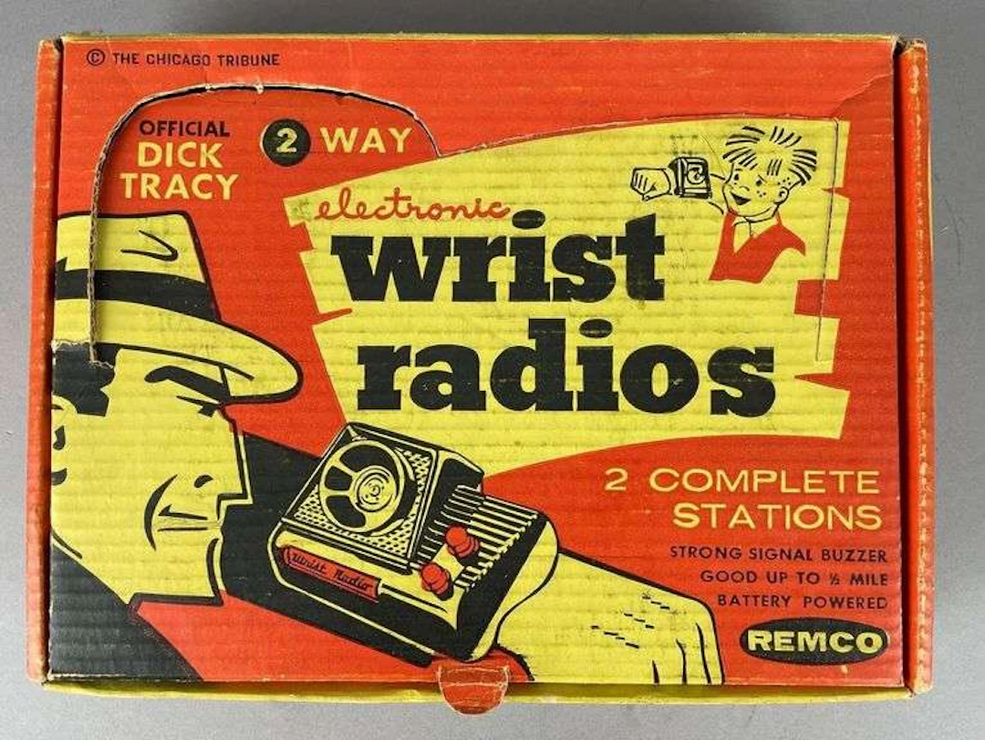Vintage Remco Official Dick Tracy Electronic Wrist Radios Set