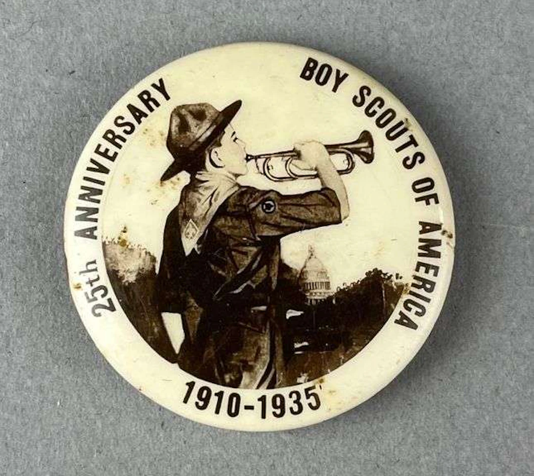 Vintage 1935 Boy Scouts of America 25th Anniversary Badge