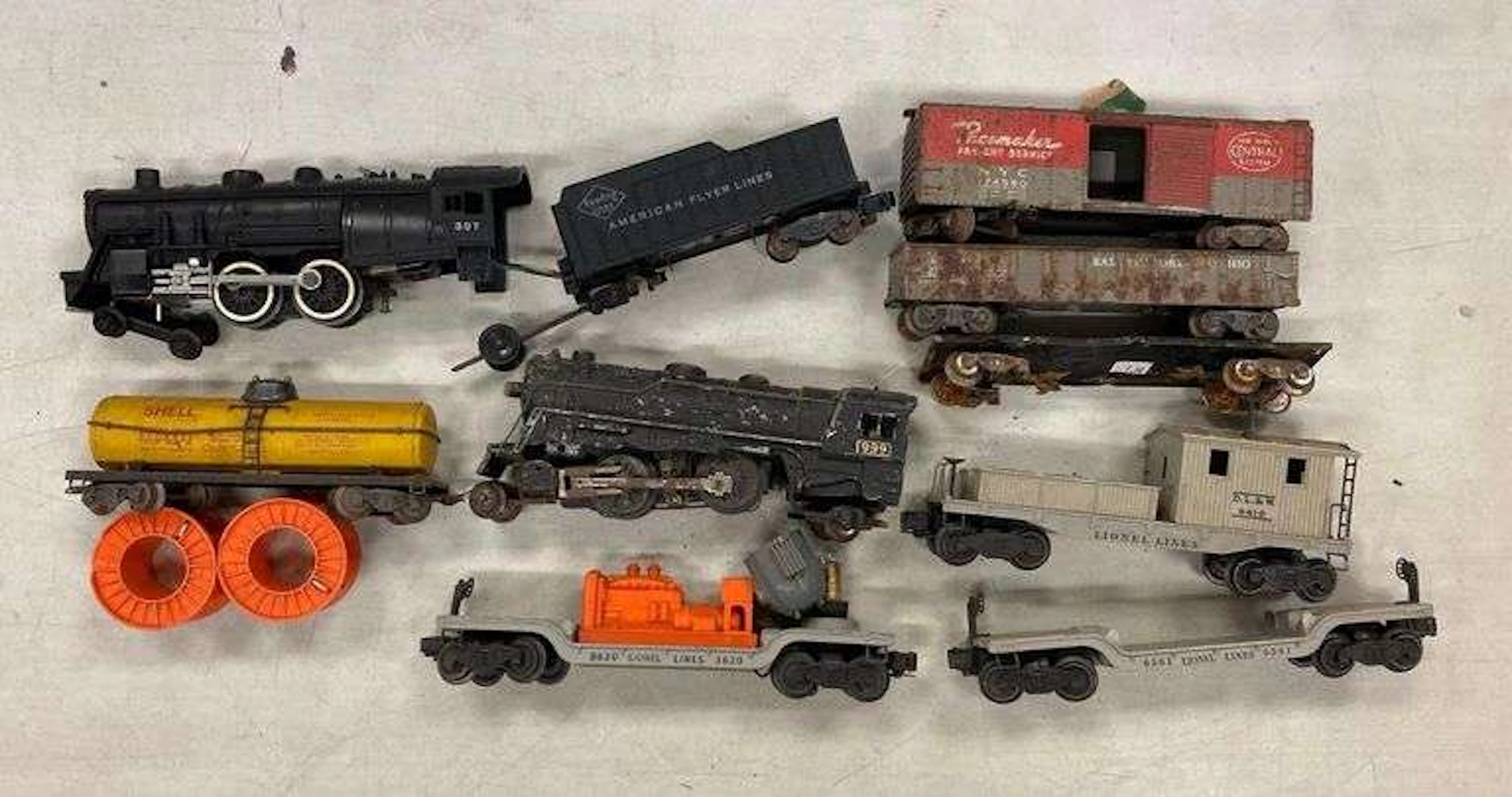 Group of HO/S Scale Model Train Cars