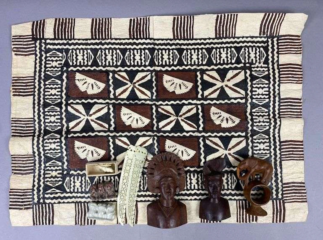 Group of Indonesian Themed Items