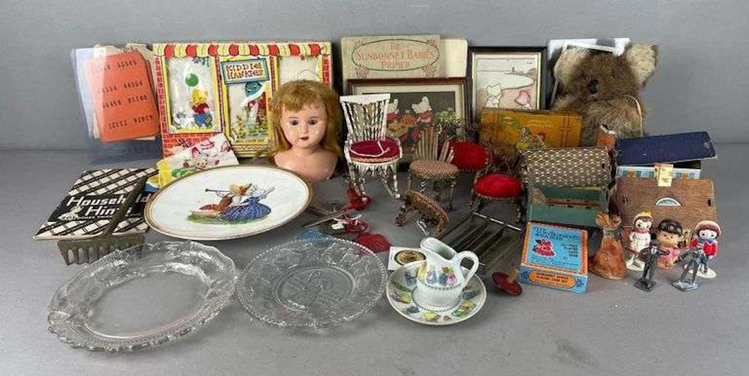 Group of Vintage Children's Items