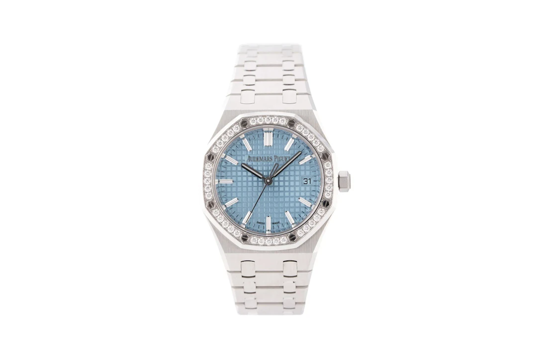Audemars Piguet Roayal Oak Ref. 77451ST.ZZ.1361ST.03 (POA) - Maunder Watch Co.