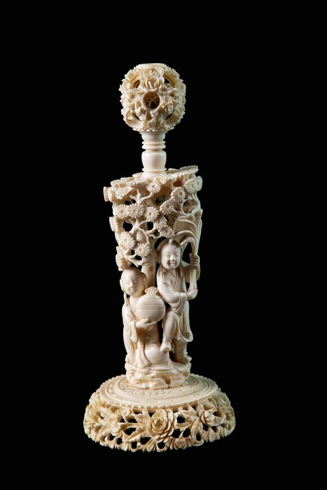 Ivory sculpture "COLUMN WITH PUZZLE BALL"