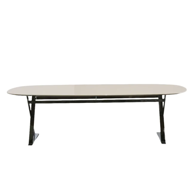 Maxalto Pathos Elliptic Table by Antonio Citterio