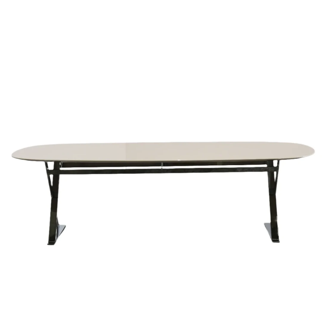 Maxalto Pathos Elliptic Table by Antonio Citterio