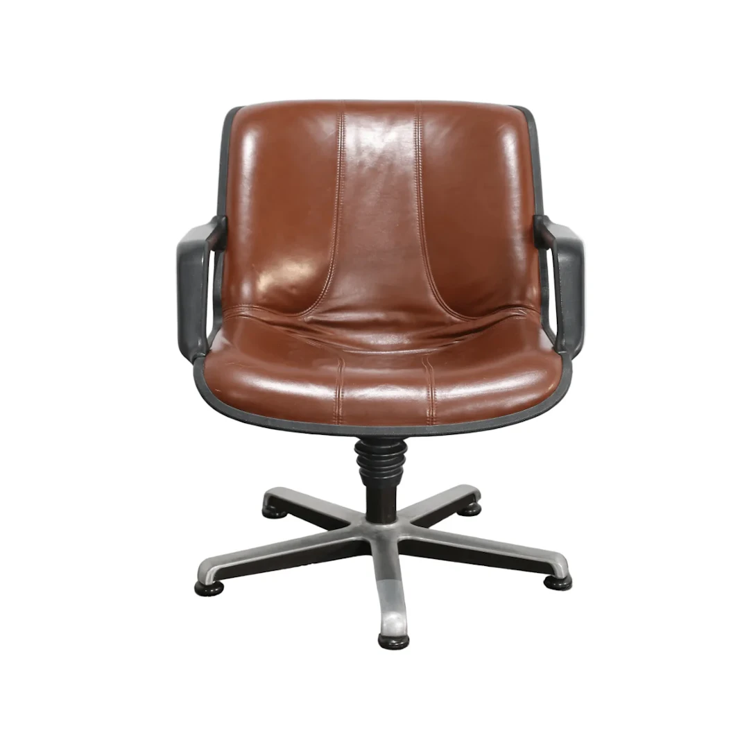 Froescher 1982 Resumo Armchair