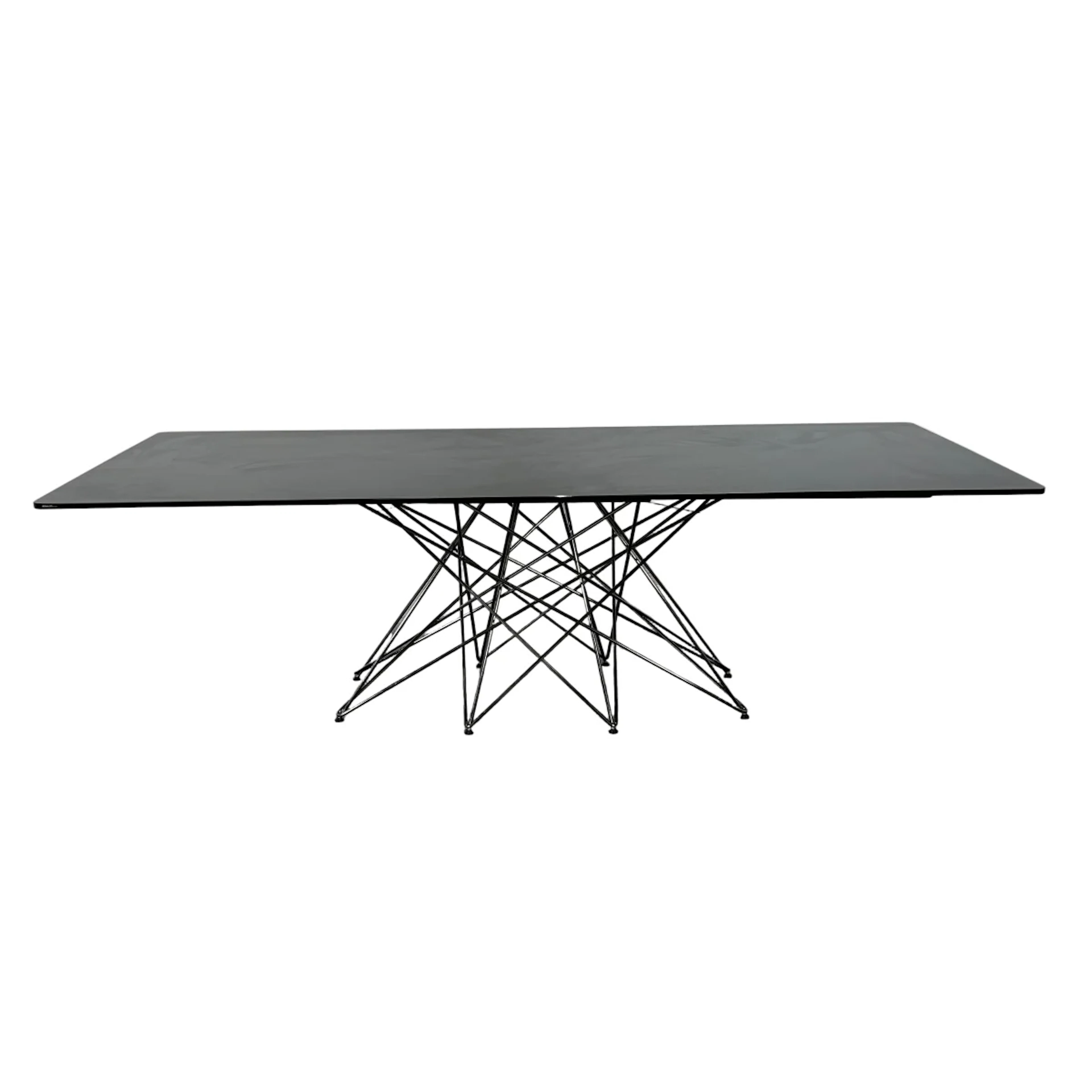 Bonaldo Octa Dining Table