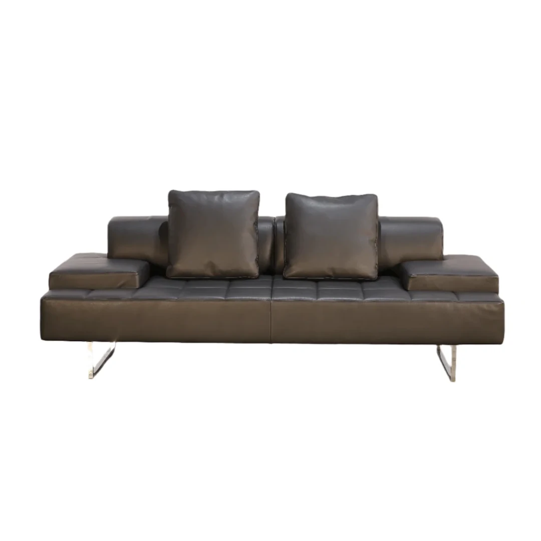 Poltrona Frau Quadra Sofa by Studio Cerri & Associates