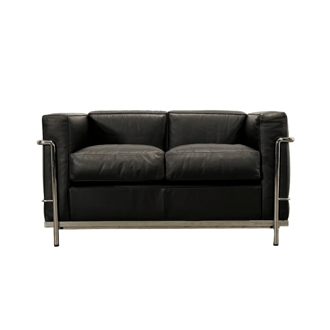 Cassina Fauteuil Grand Confort Petit Modele 2 by LeCorbusier, Pierre