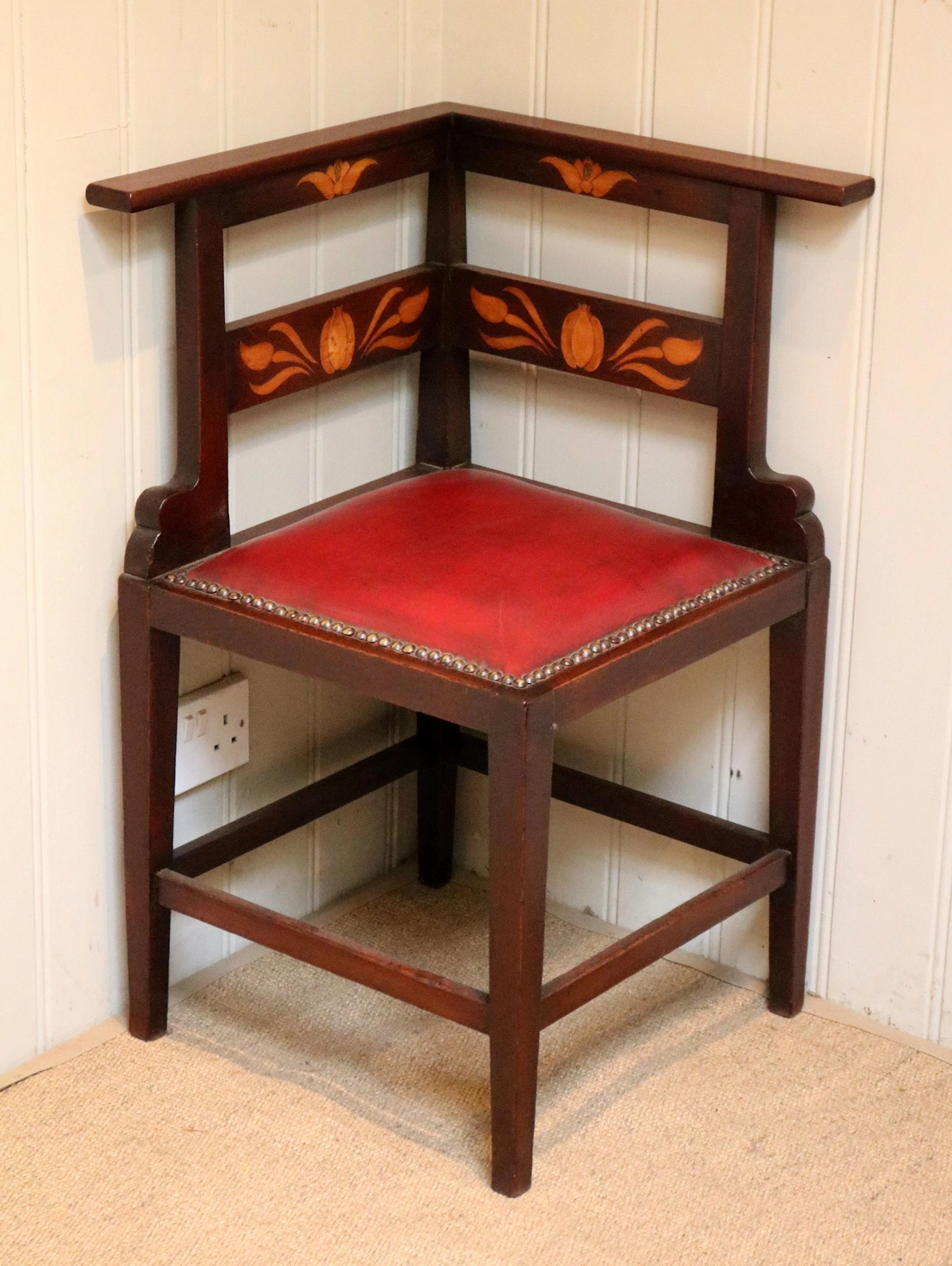 Mahogany Art Nouveau Corner Chair