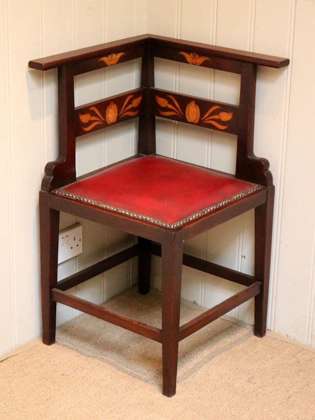 Mahogany Art Nouveau Corner Chair
