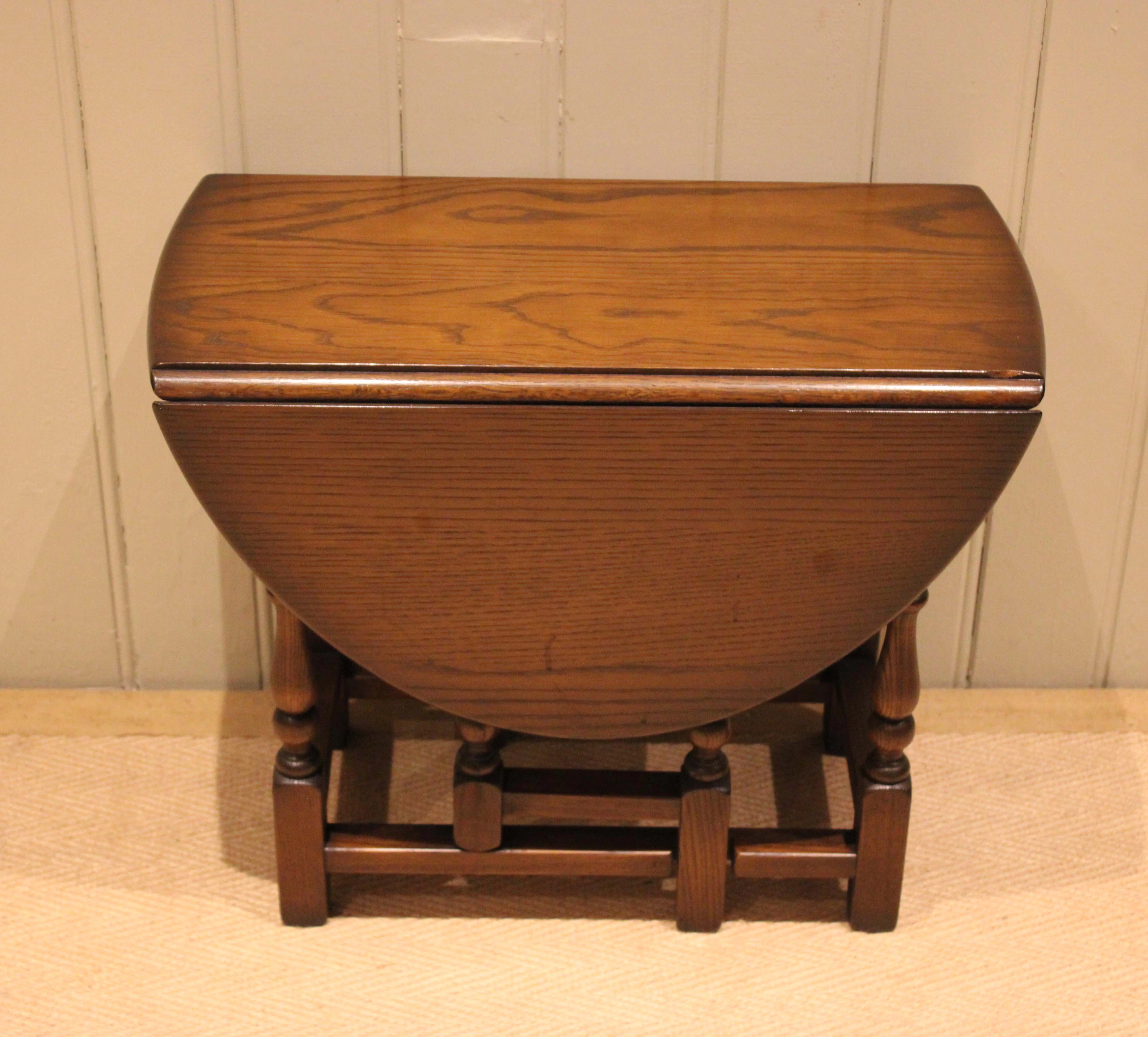 Small Oak Gateleg Table