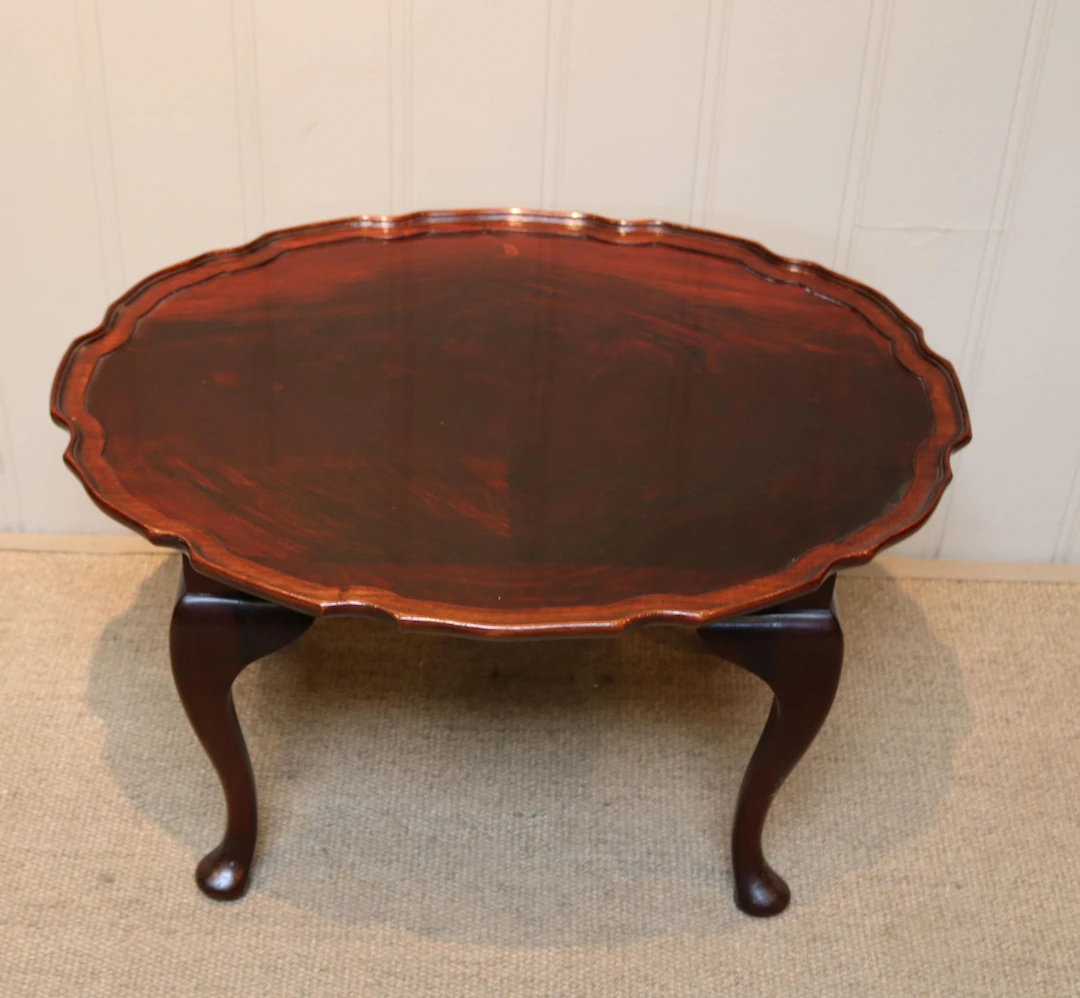 Low Mahogany Pie Crust Oval Table