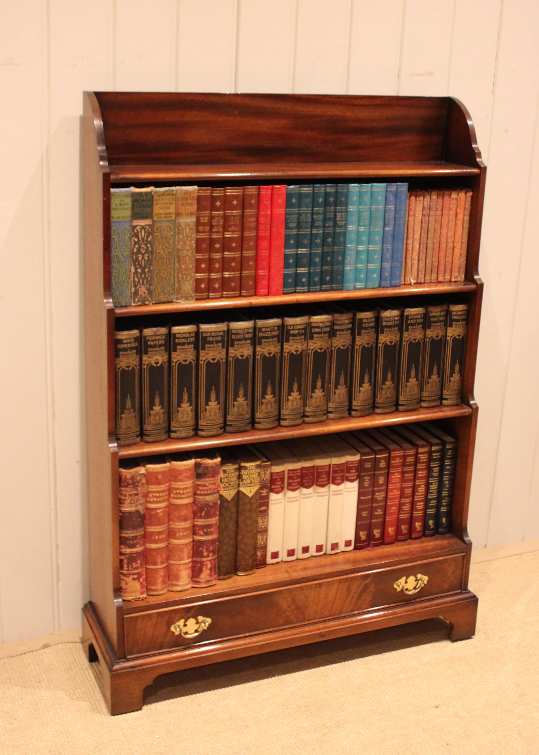Mahogany Open Bookcase