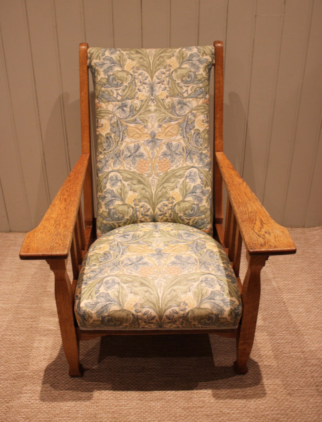Solid Oak Framed Arts & Crafts Style Upholstered Chair