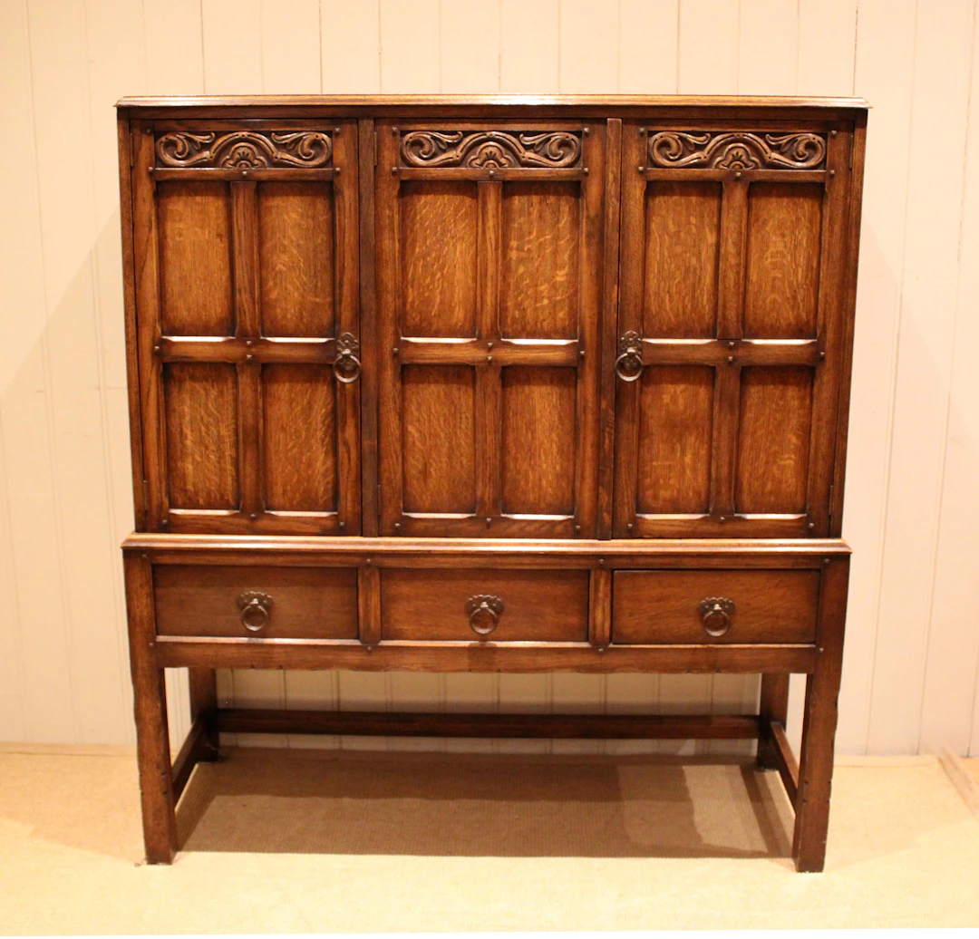 Solid Oak Side Cabinet