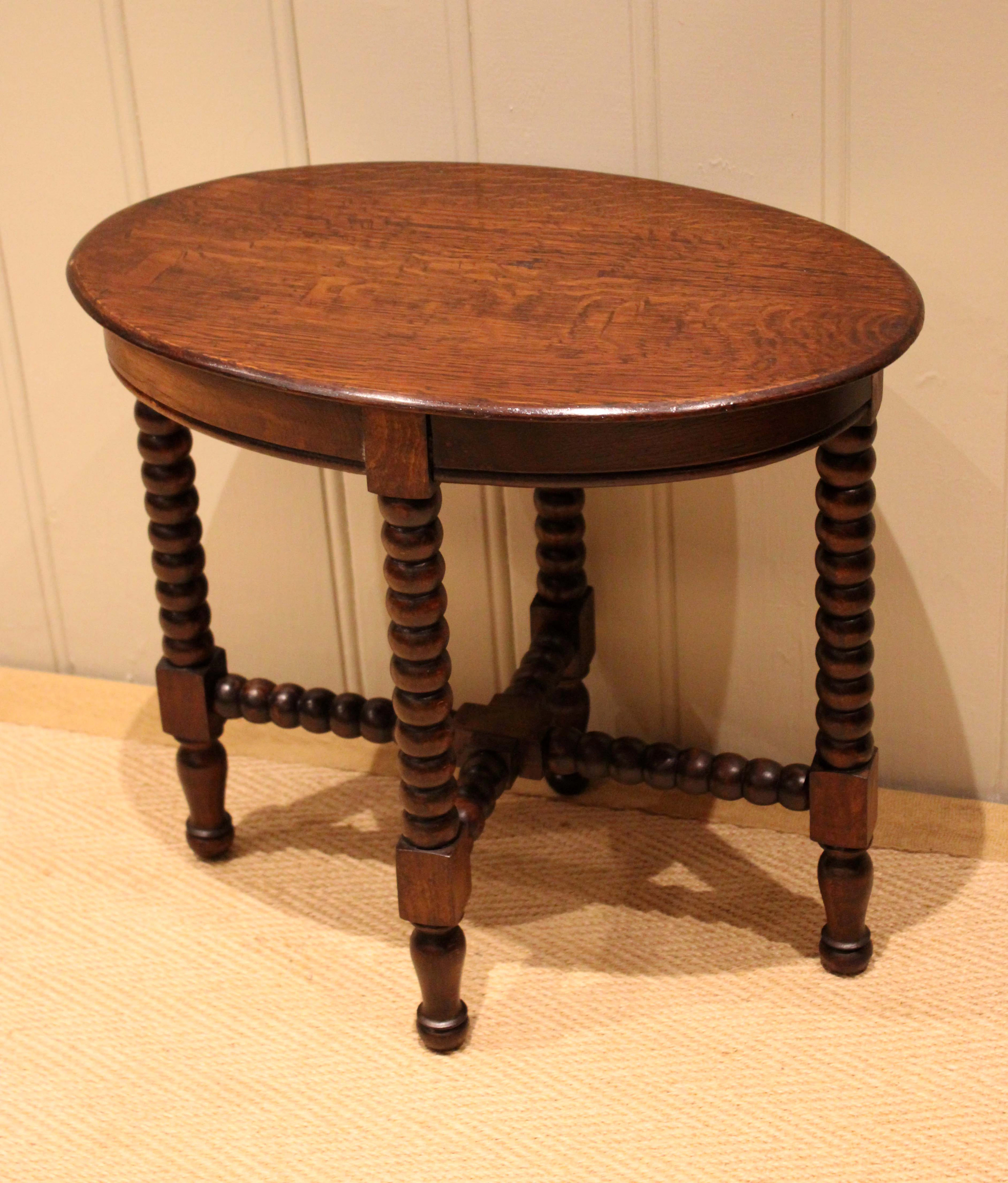 Small Oak Oval Table