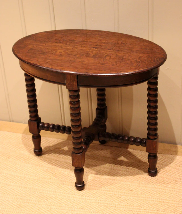 Small Oak Oval Table