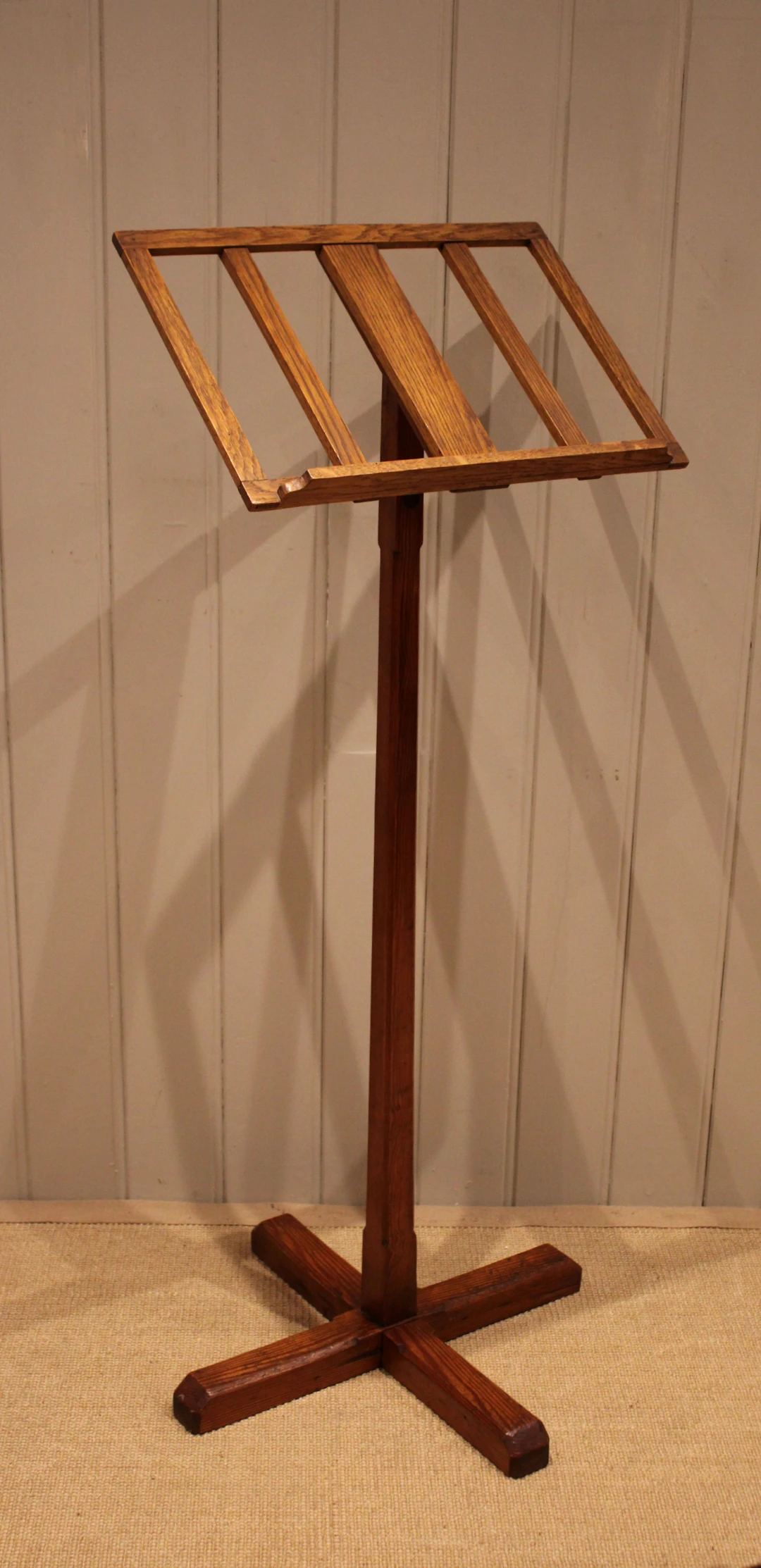 Oak & Pine Lectern