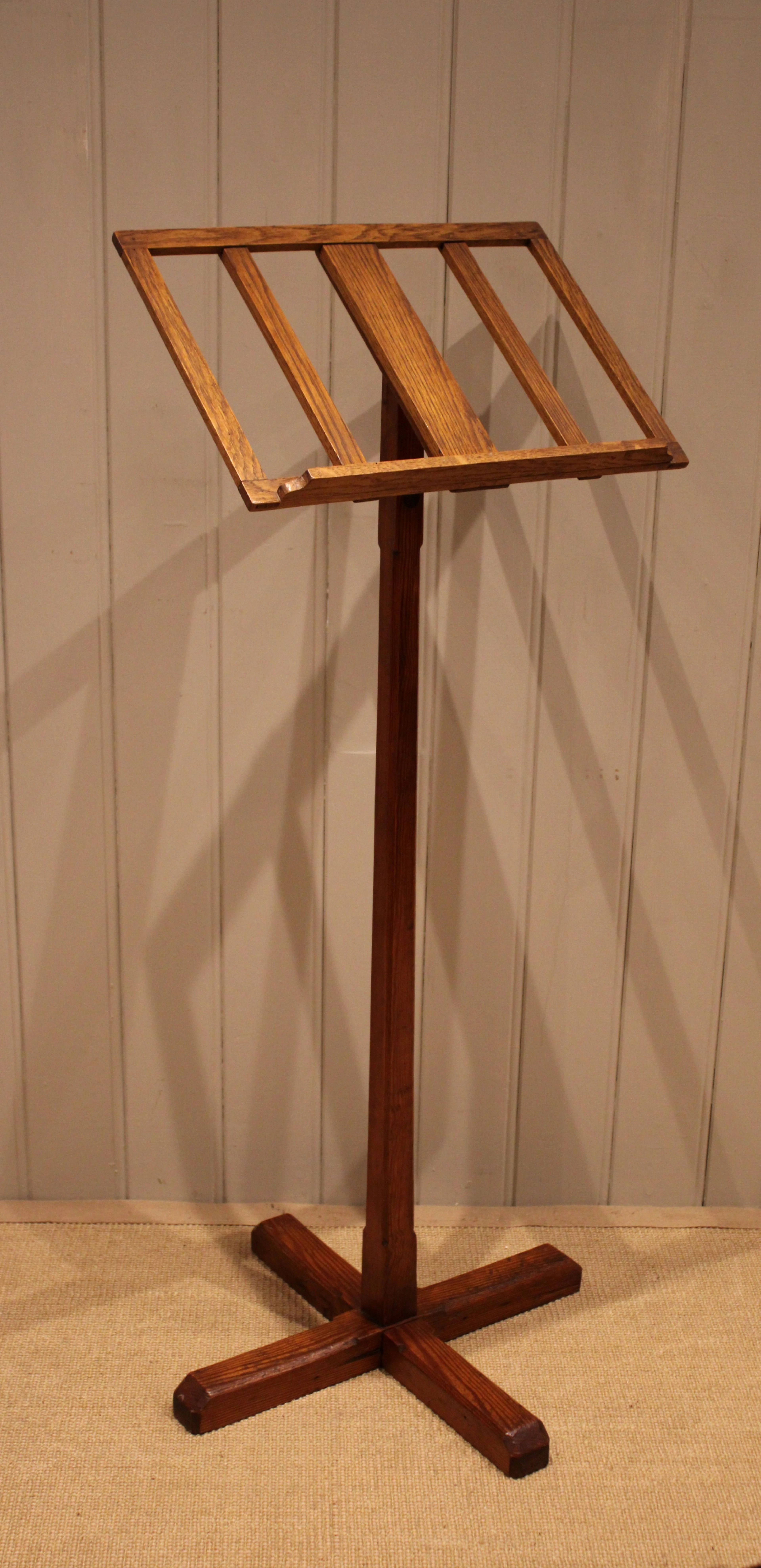 Oak & Pine Lectern