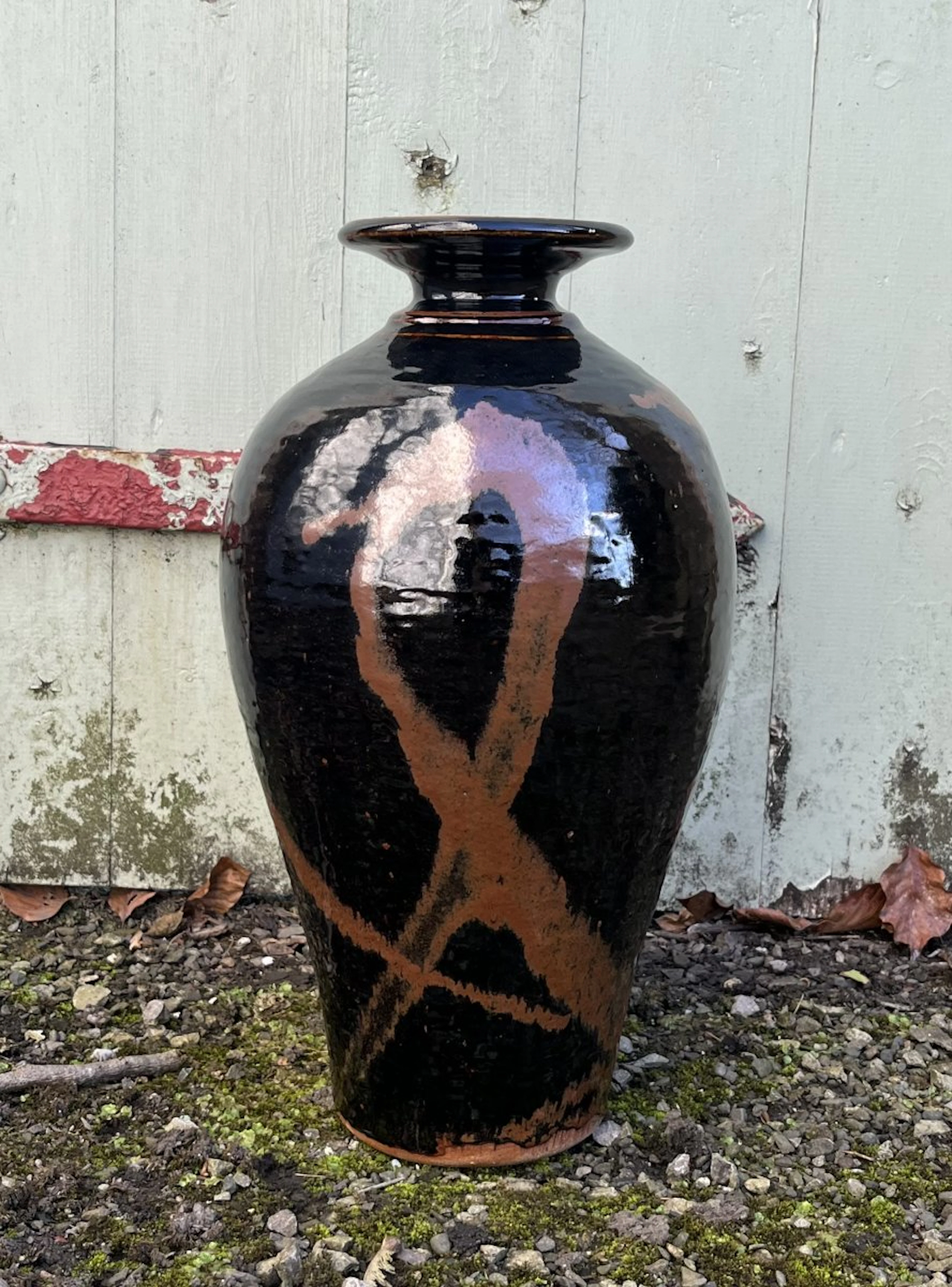 Thrown Vase Tenmoku with khaki by William Plumptre