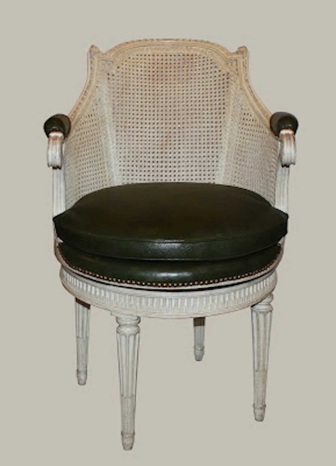 Fauteuil de Cabinet à assise tournante par Pierre Bernard (1730 - 1788)