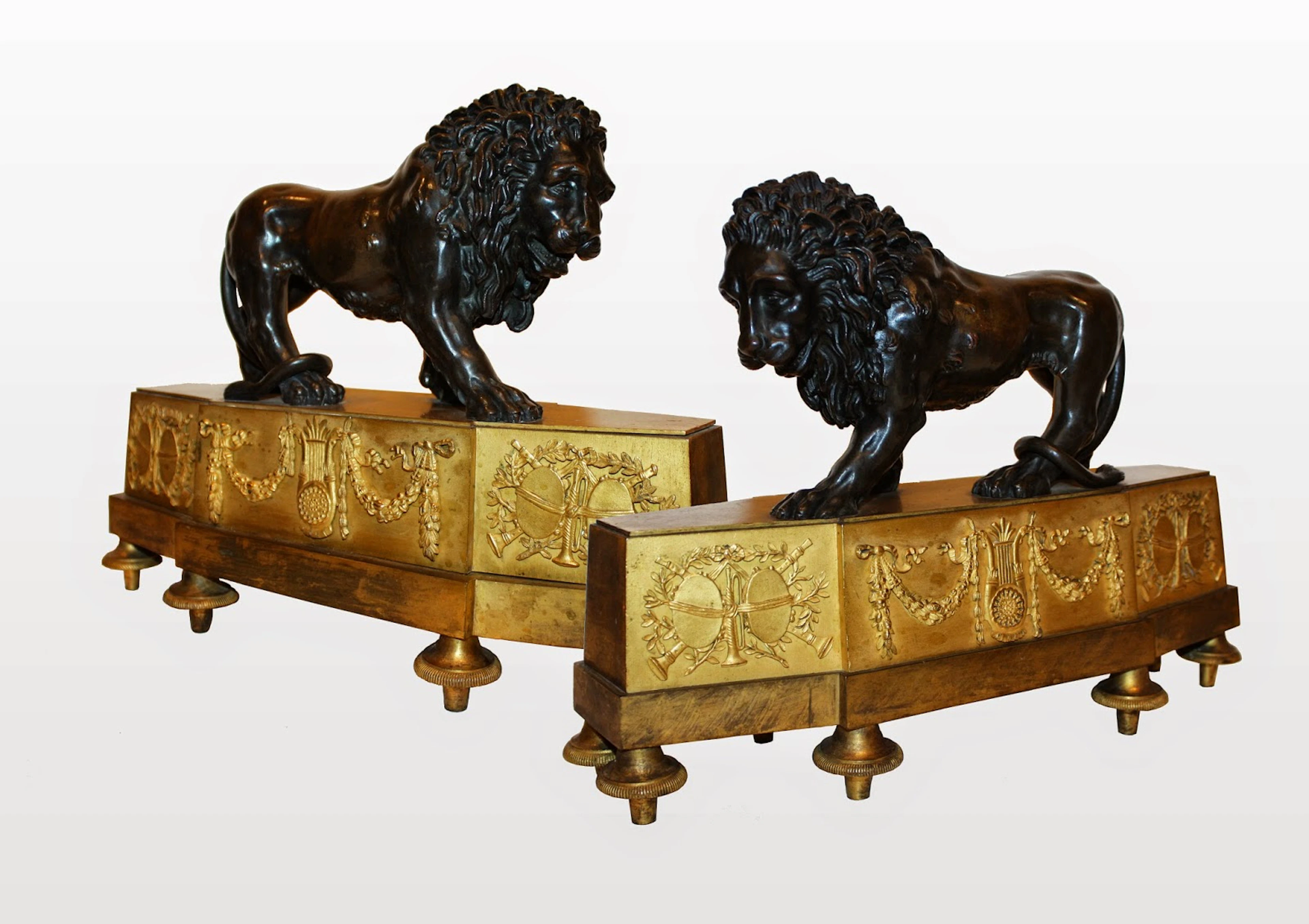 Paire de Lions