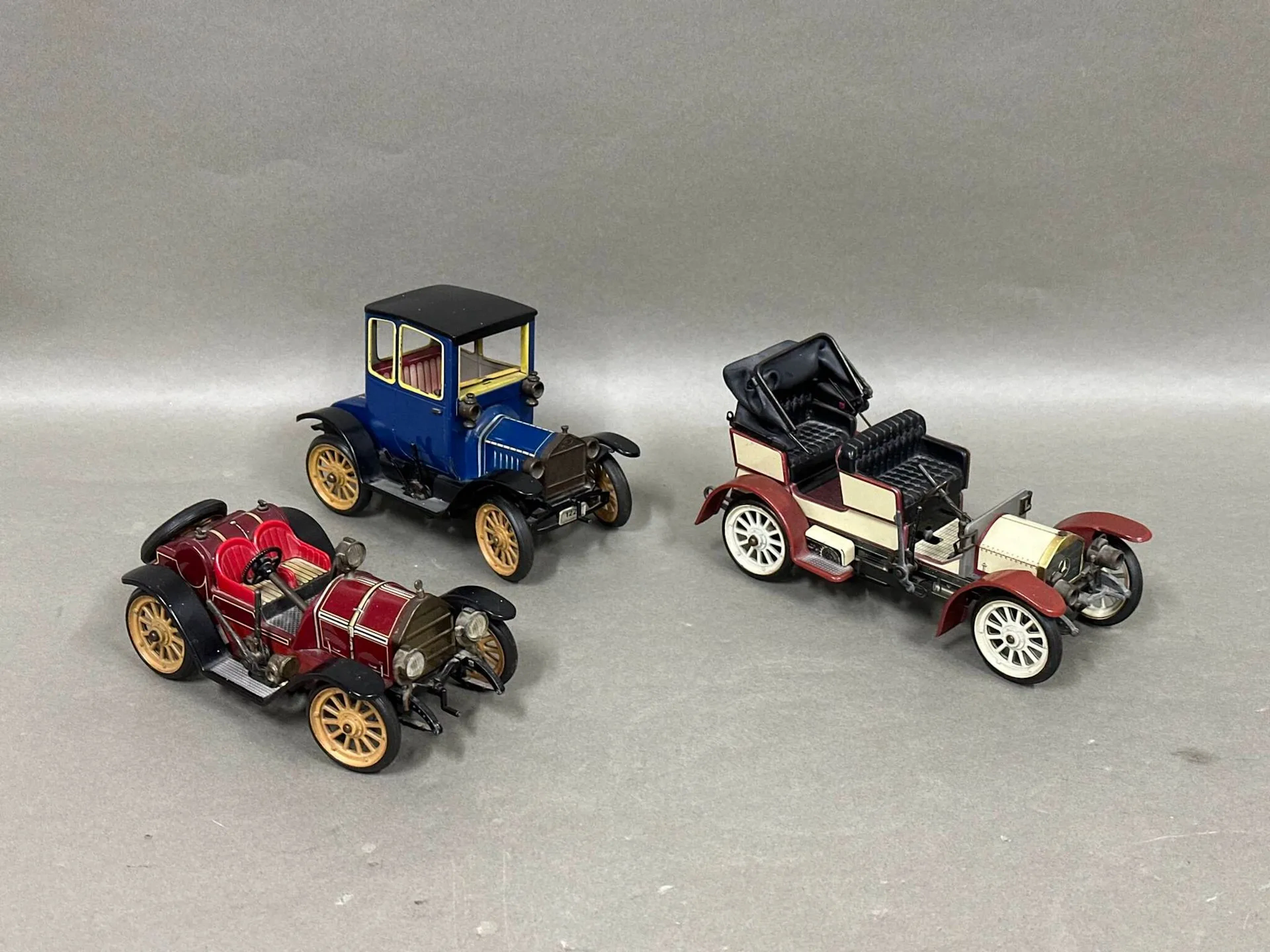 SCHUCO - Lot 215