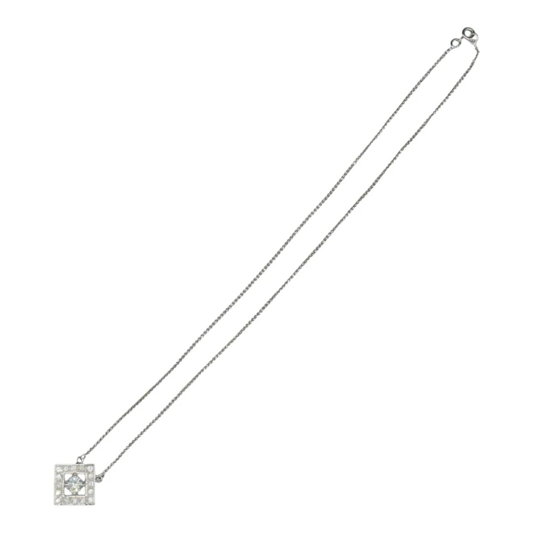 Necklace in 18K (750) white gold, featuring a diamond-set di - Lot 192