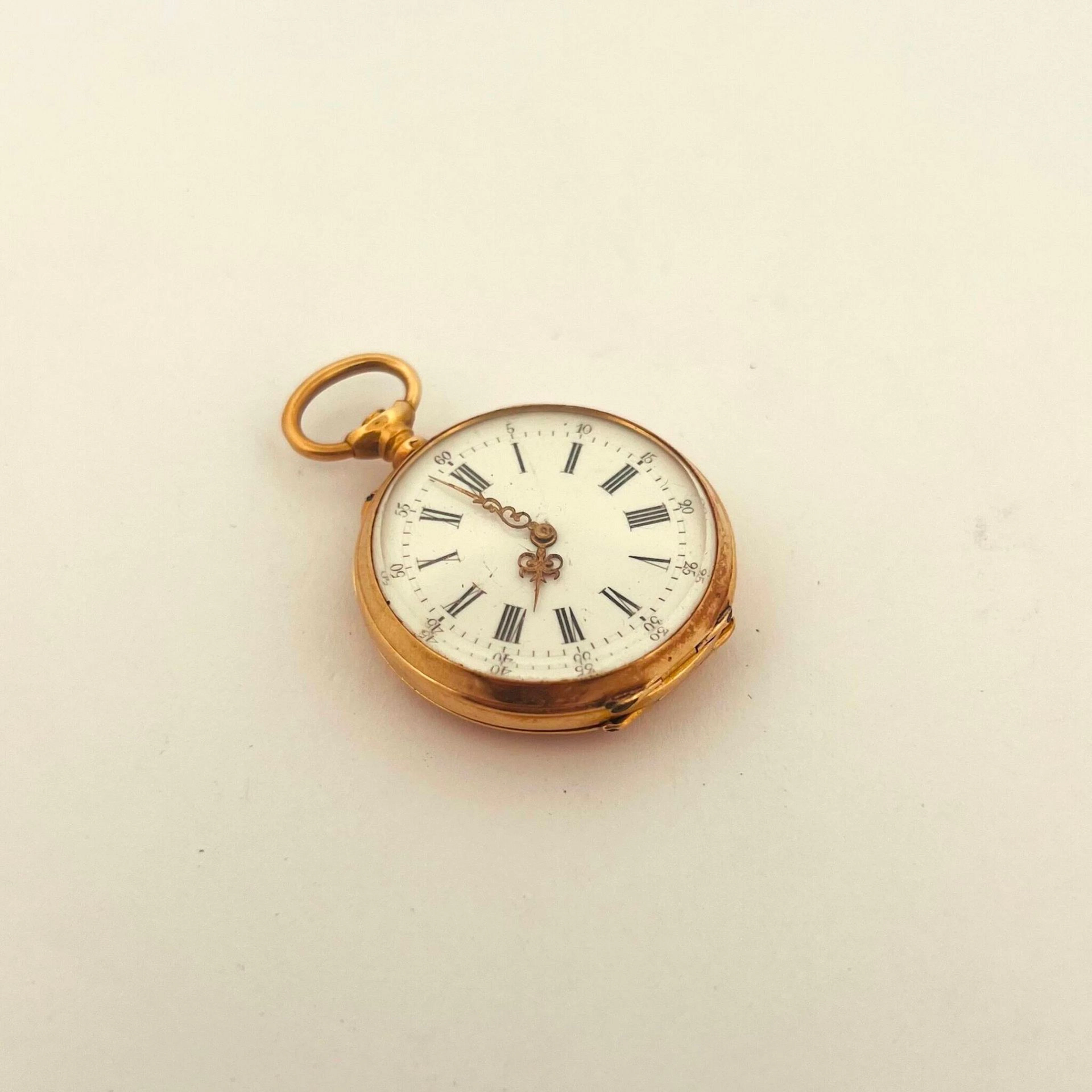 Yellow gold (750) pocket watch with a white enamel dial, Rom - Lot 19