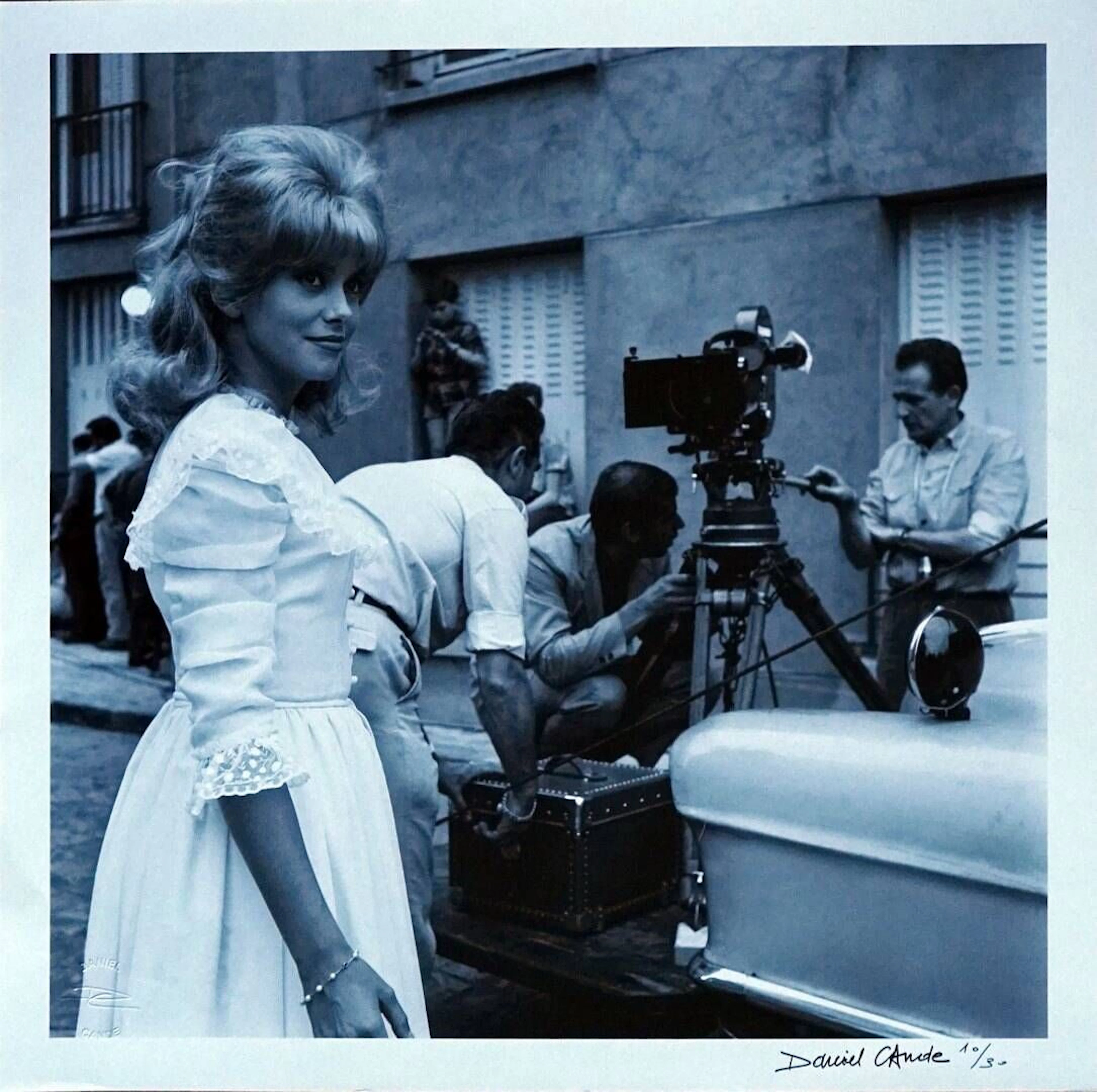 Catherine Deneuve - Lot 414