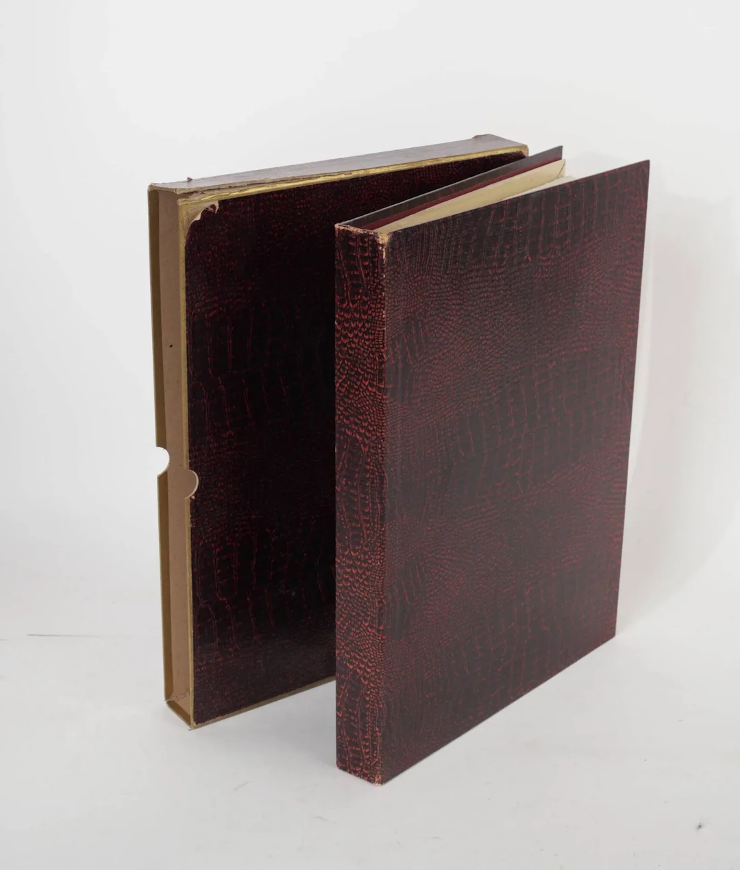 Suzanne GIRAUD. La Femme sans pardon. Paris, Egix, 1948, - Lot 512