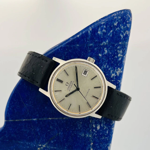 OMEGA GENEVA AUTOMATIC - Lot 123