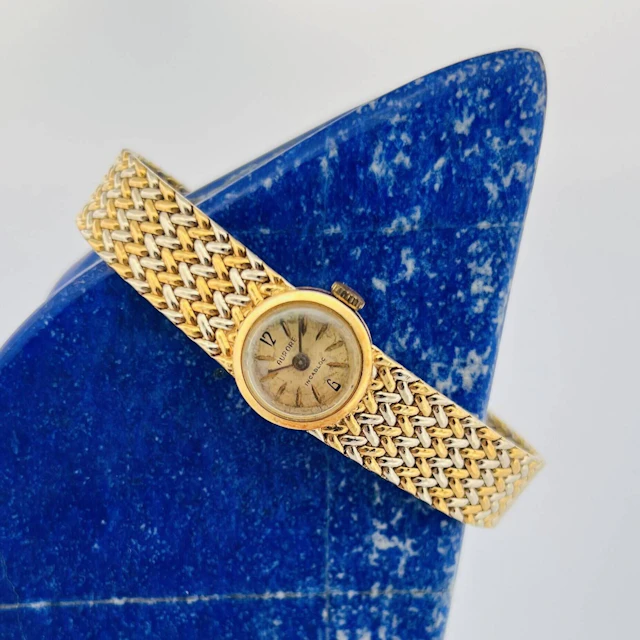 AURORE - Lot 319