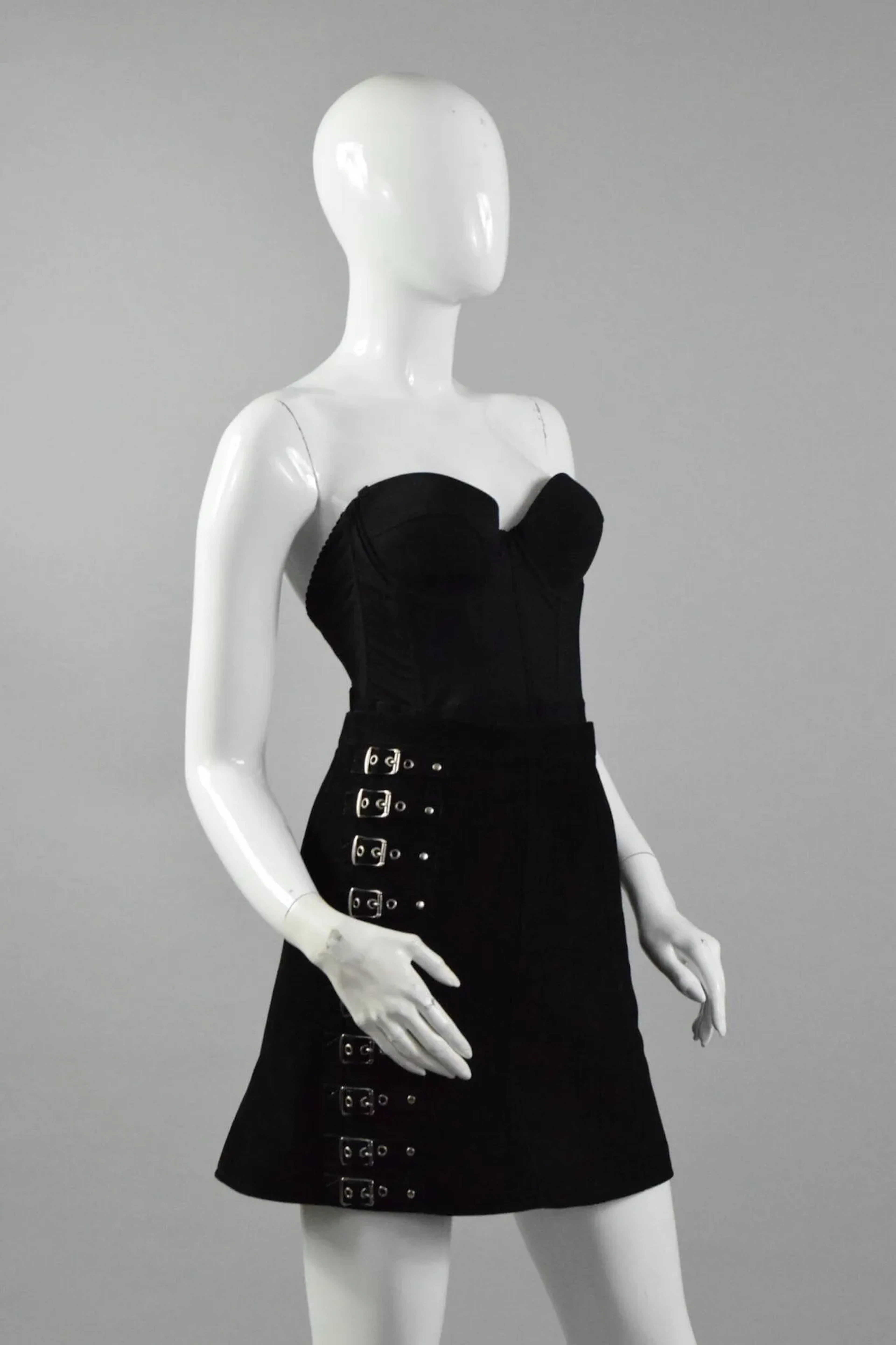 SAINT LAURENT by Hedi Slimane - Lot 411
