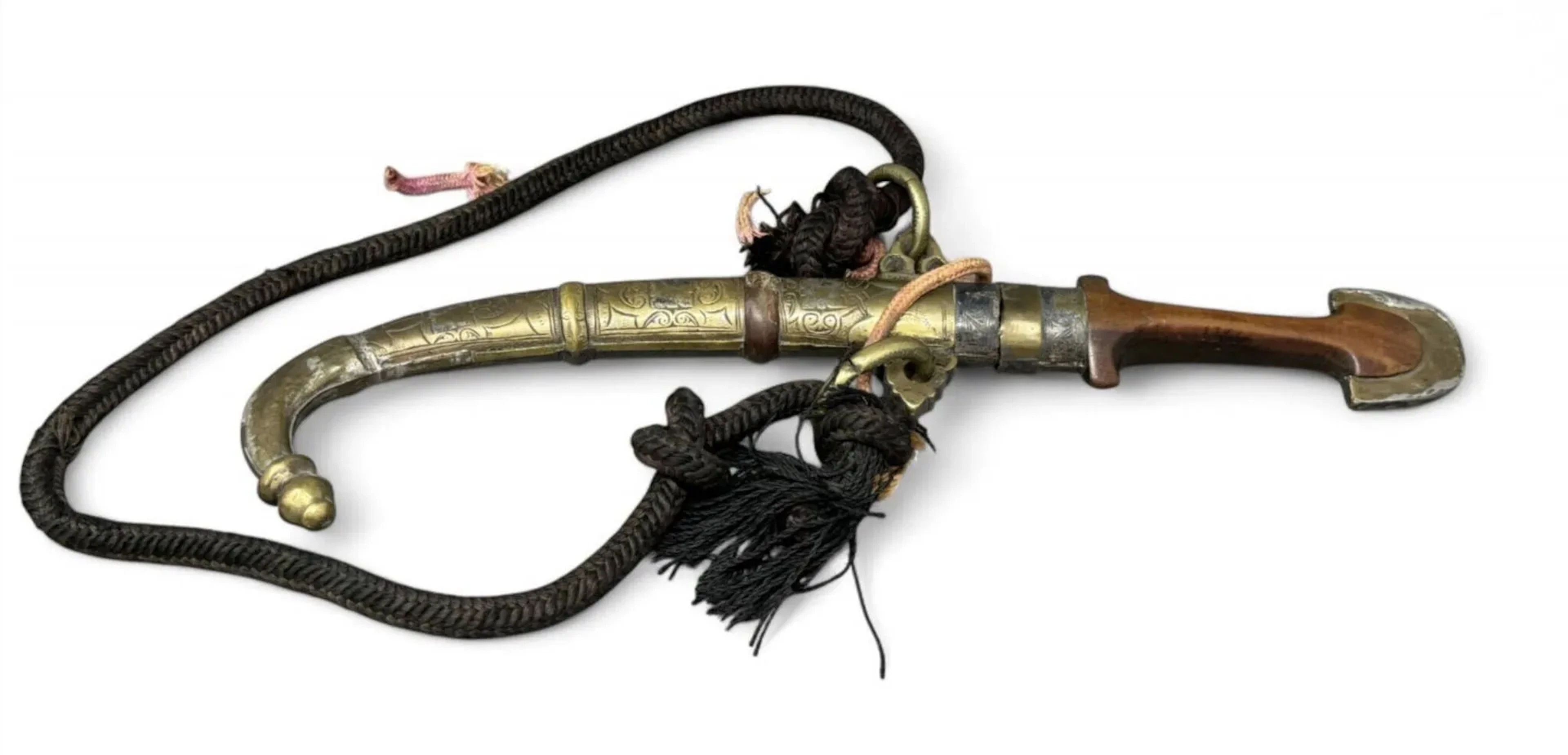 A Middle Eastern dagger. Oxidation. - Lot 53