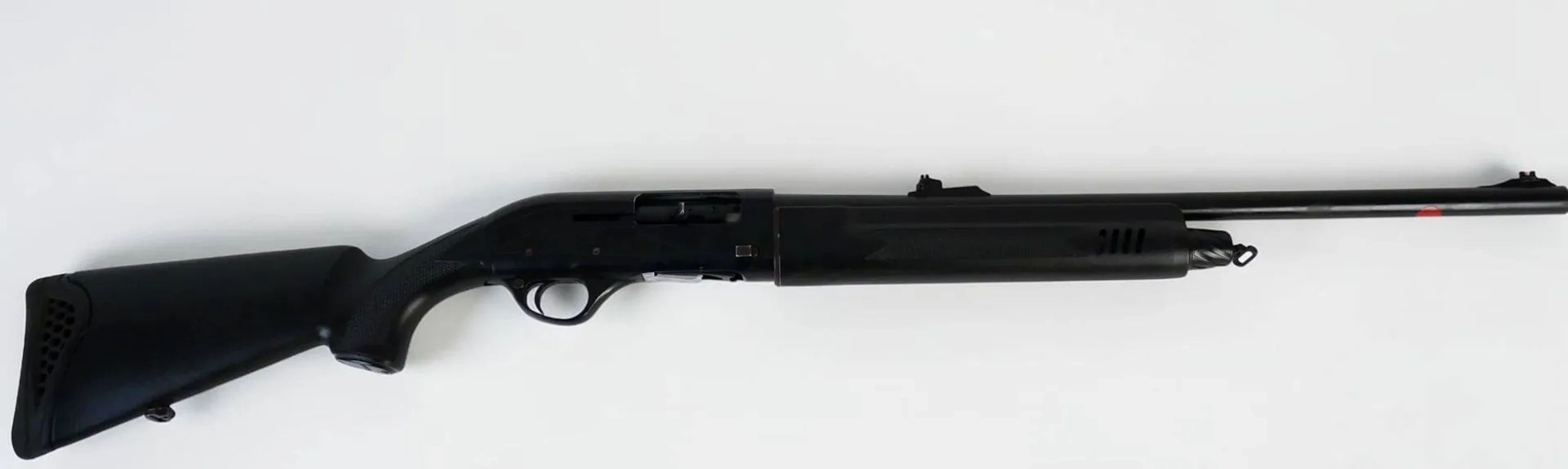 Hatsan Escort semi-automatic shotgun, 12/76 caliber (No. 304 - Lot 77