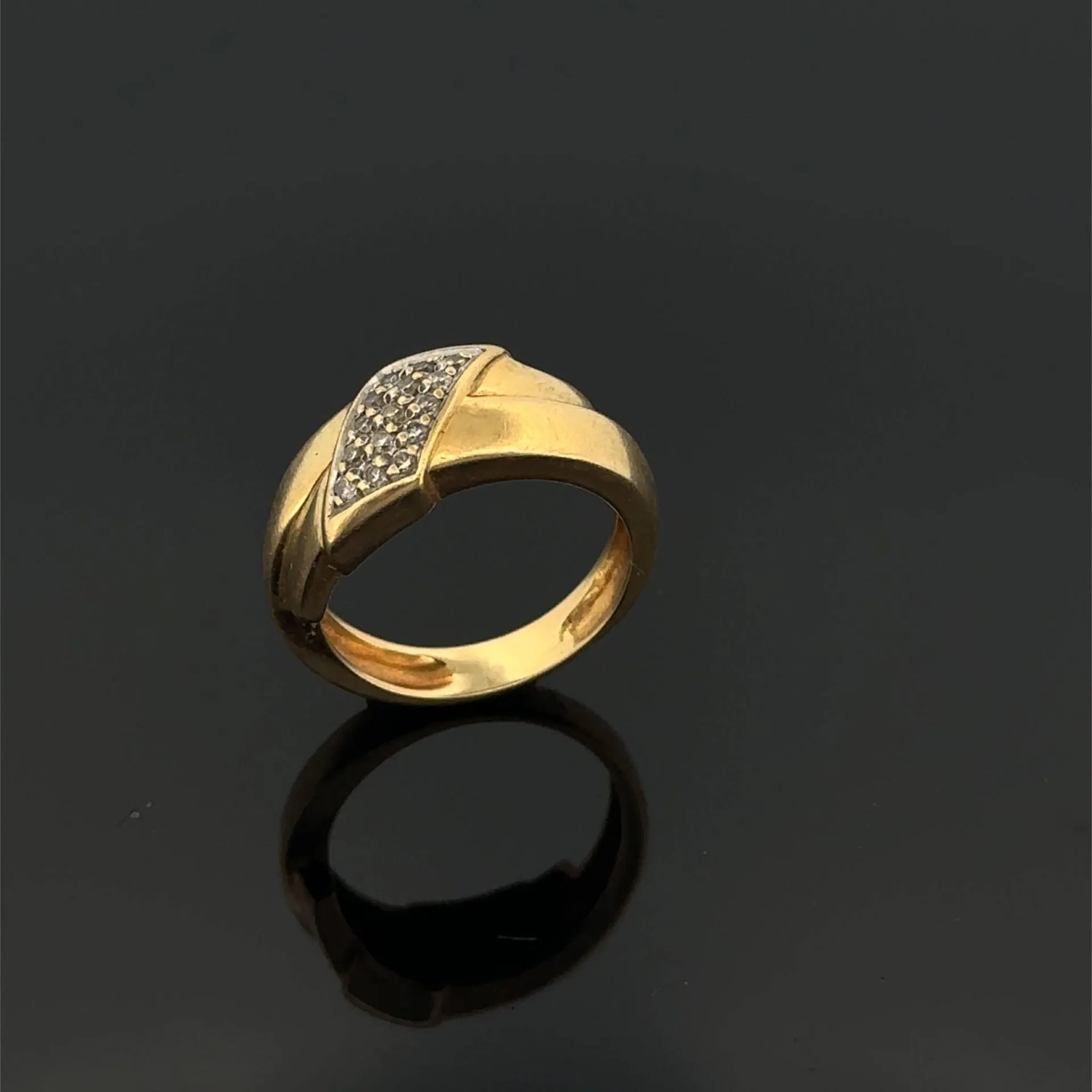 Ring in yellow and white gold (750) partially set with small - Lot 244