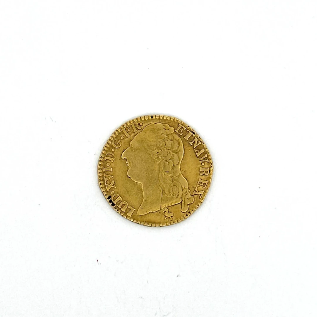 Louis XVI - gold louis with a nude bust, 1786, Paris - Lot 27