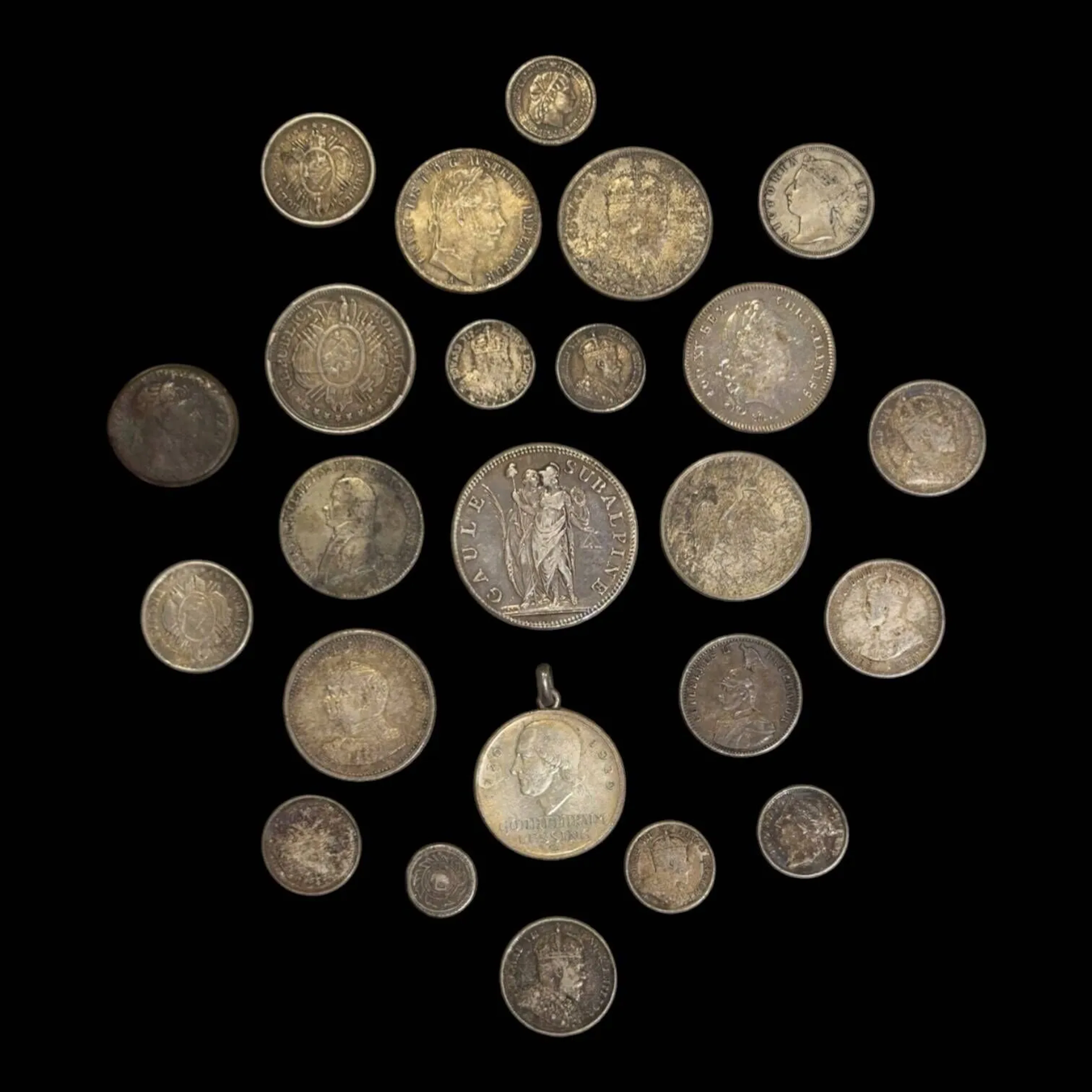 WORLD - Lot 266