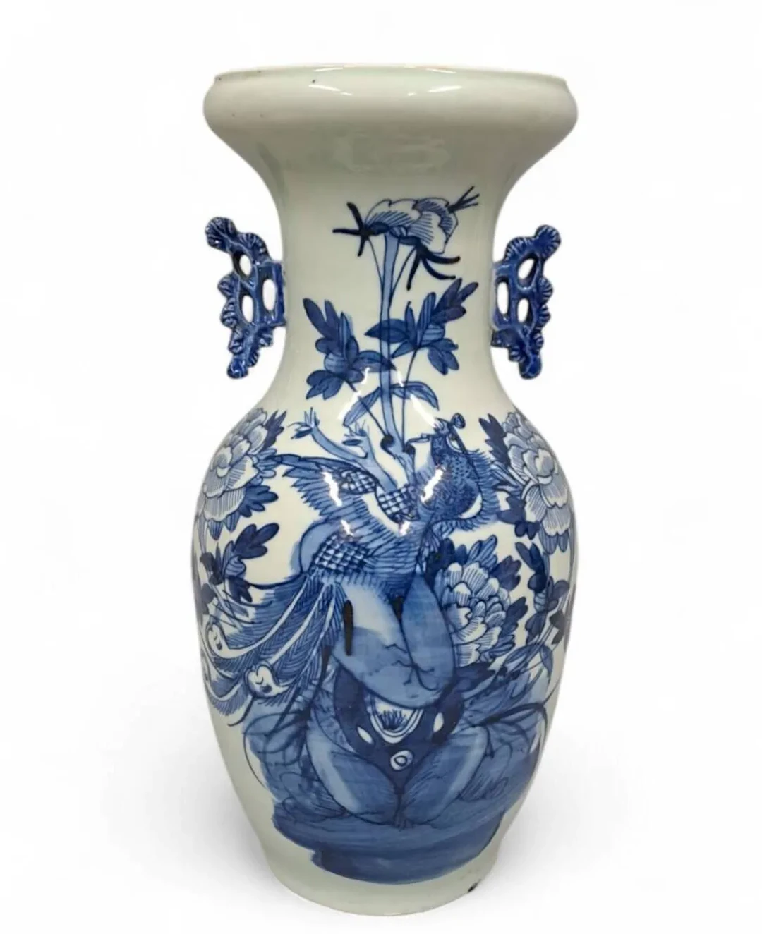 Porcelain baluster vase decorated with a blue peacock among - Lot 152