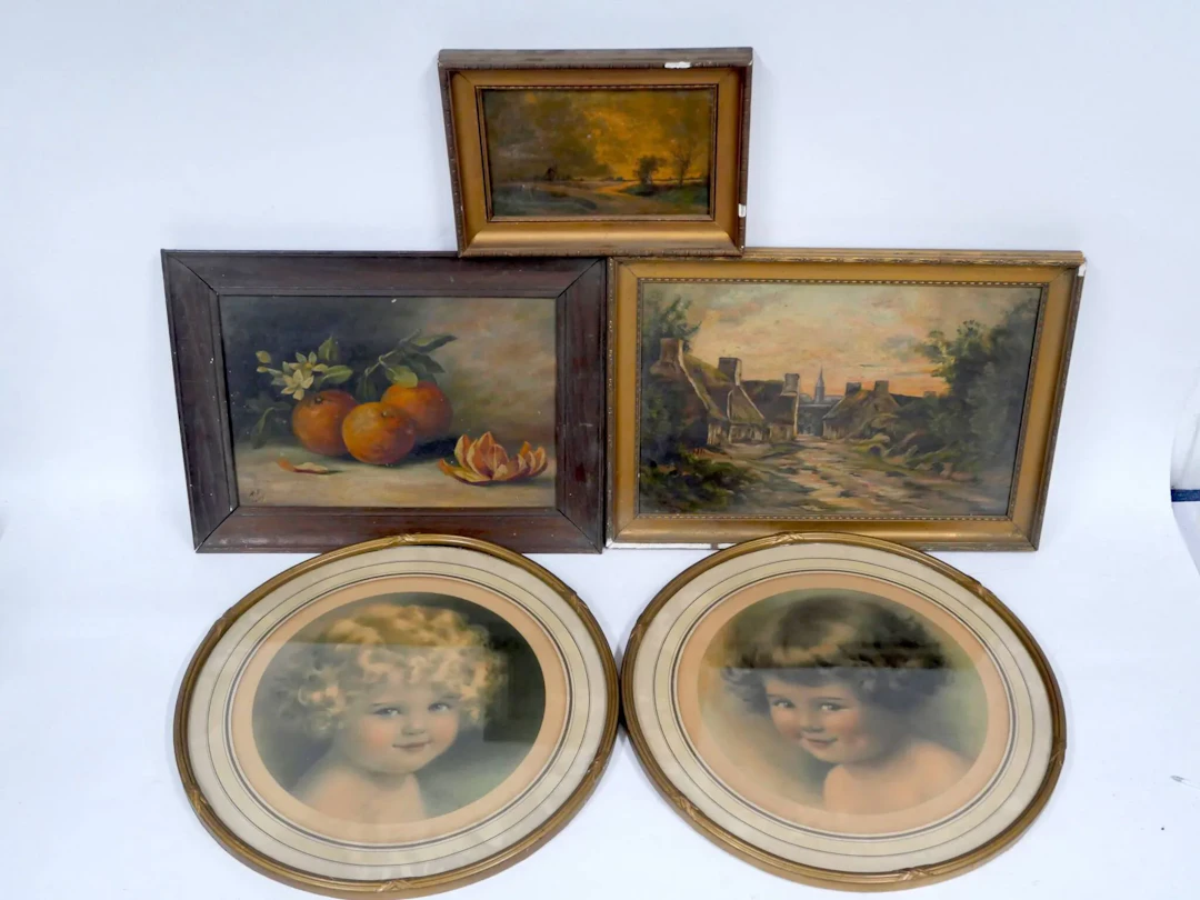 Set of three paintings from the late 19th–early 20th centuri - Lot 391