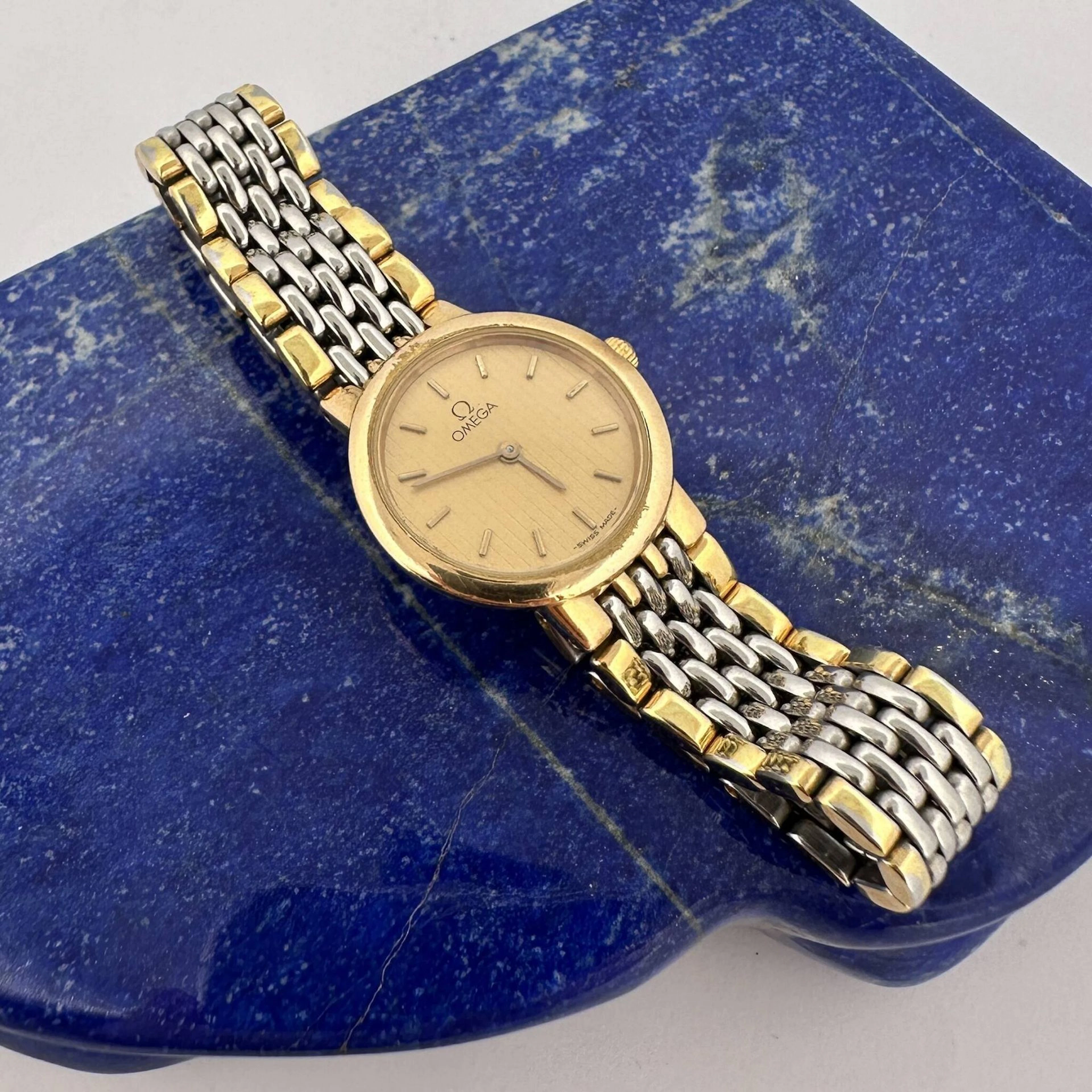OMEGA - Lot 187