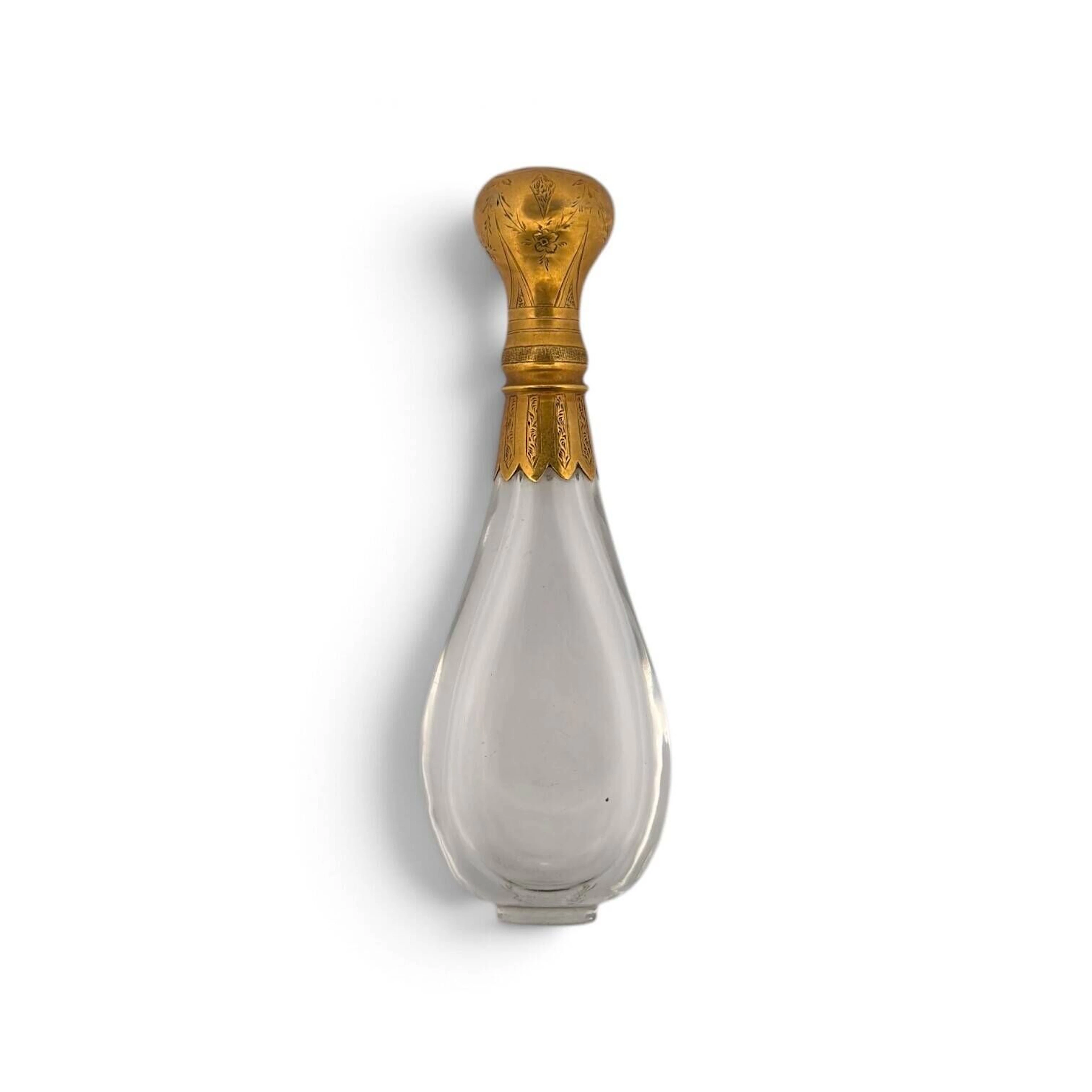 Pear-shaped salt bottle with a yellow gold (750) mount and s - Lot 385